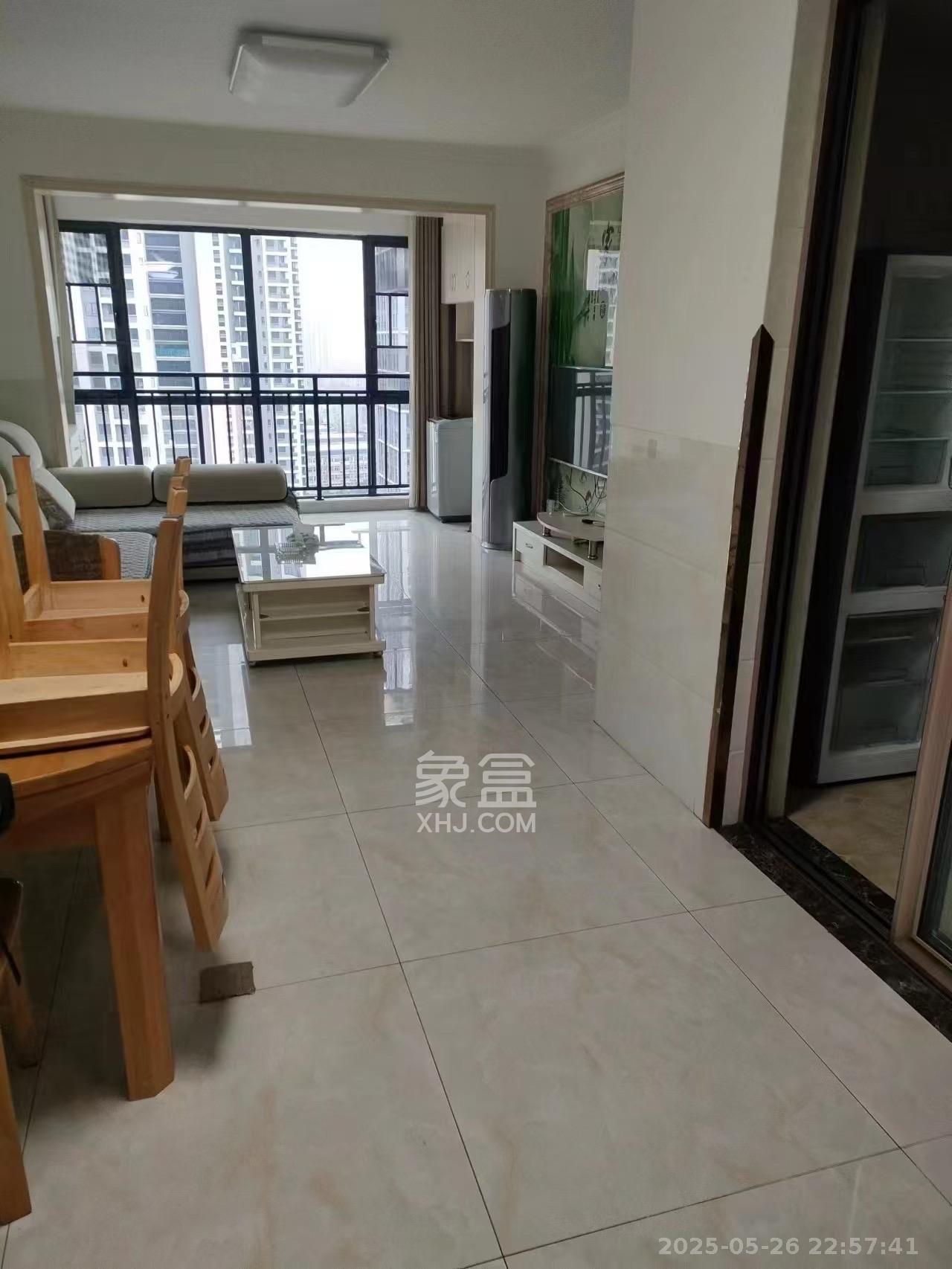 梅溪峰汇（房聚梅溪壹中心）  1室2厅1卫   2300.00元/月