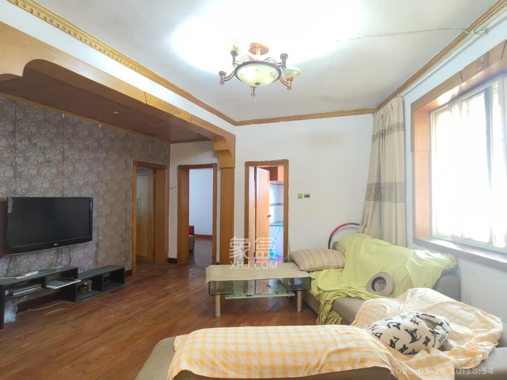 省粮食局宿舍北院  2室1厅1卫    2000.0元/月 省粮食局宿舍北院  2室1厅1卫    2000.0元/月室内图1