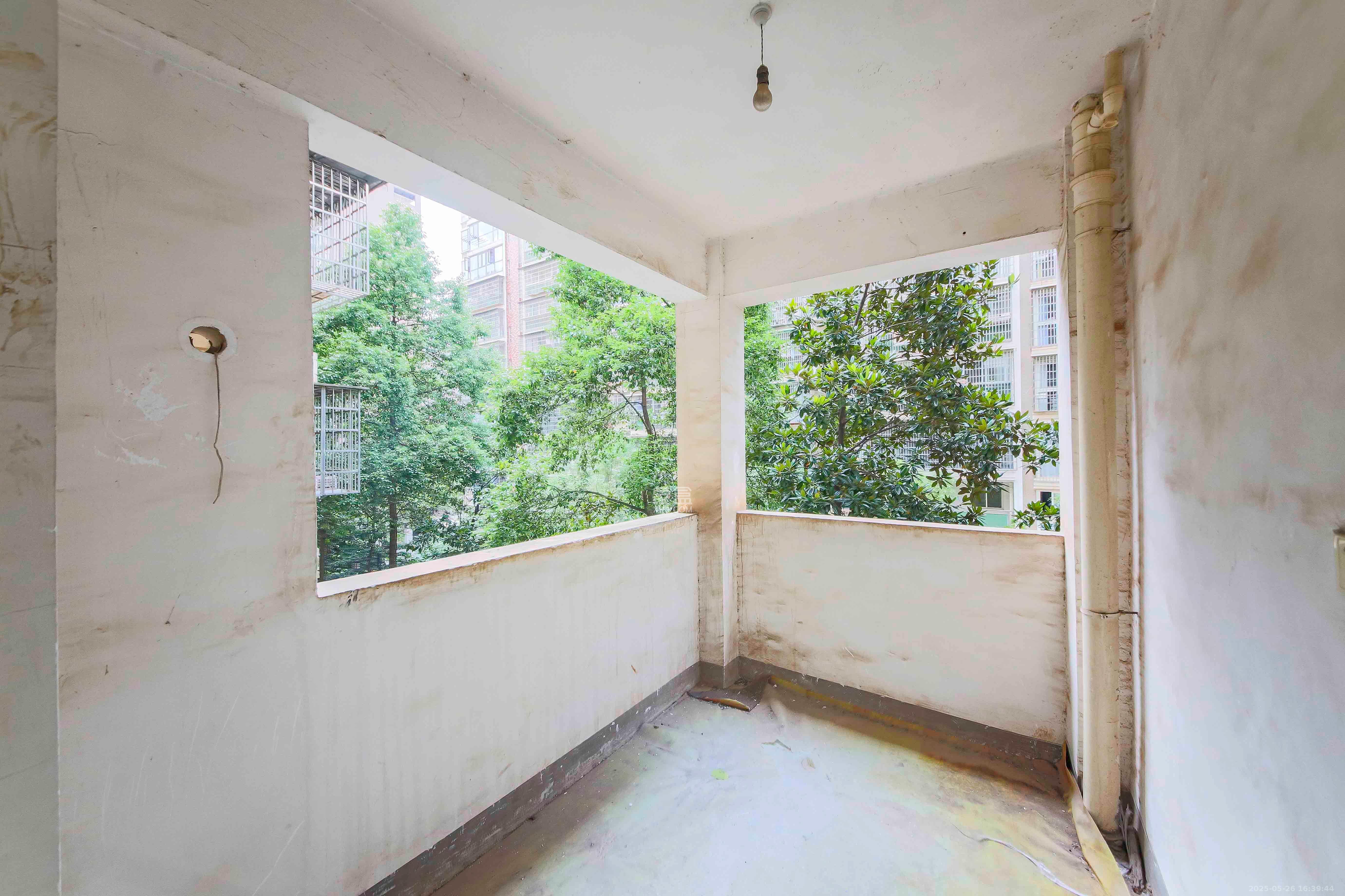 景荣华苑 3室2厅2卫 1200.0元/月 景荣华苑 3室2厅2卫 1200.0元/月室内图