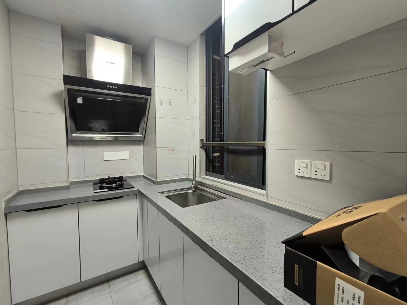 金钟大雁城  2室0厅0卫    2400.0元/月 金钟大雁城  2室0厅0卫    2400.0元/月室内图