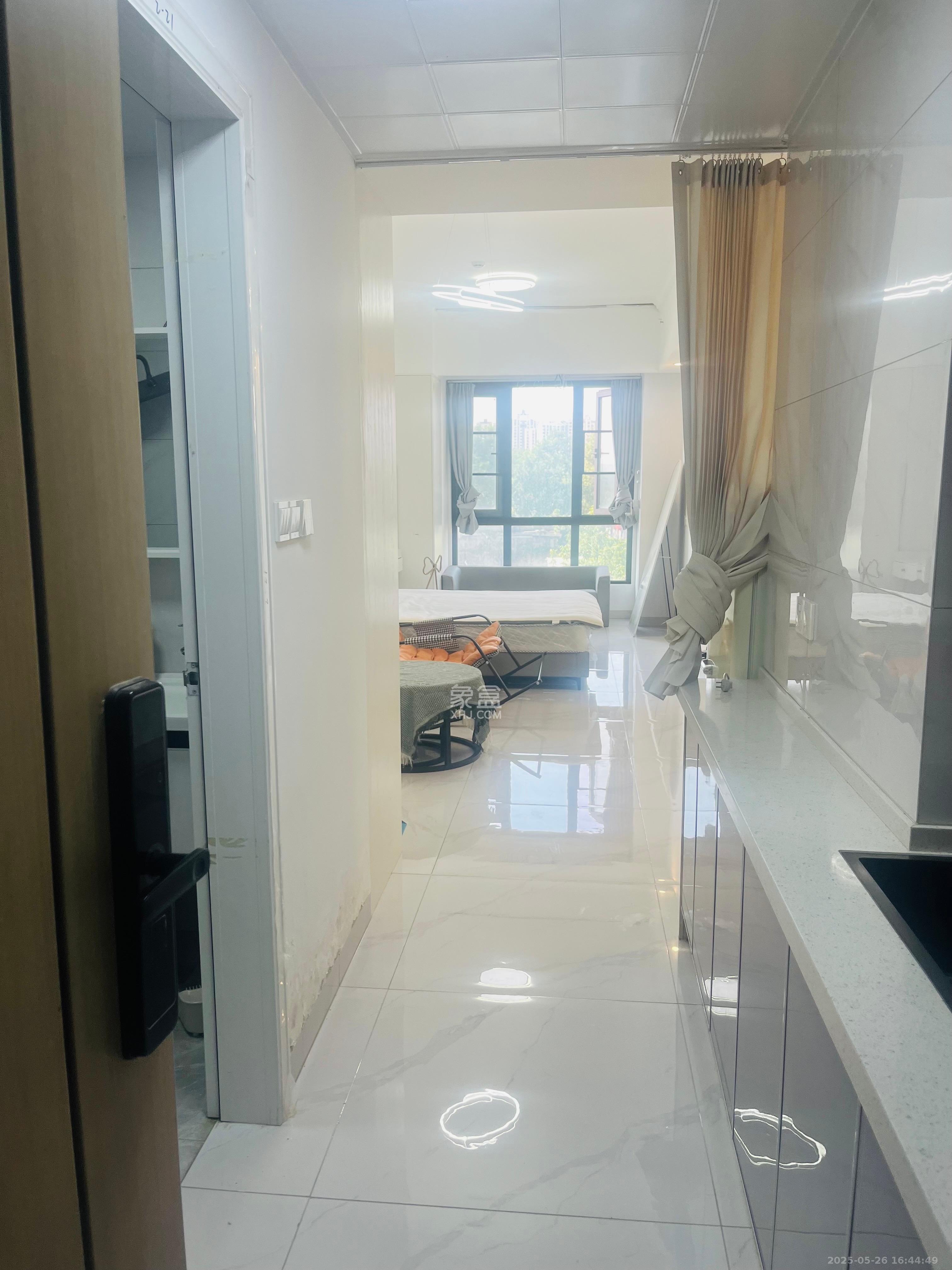 新力铂园(江山云著)  1室1厅1卫    1900.0元/月 新力铂园(江山云著)  1室1厅1卫    1900.0元/月室内图