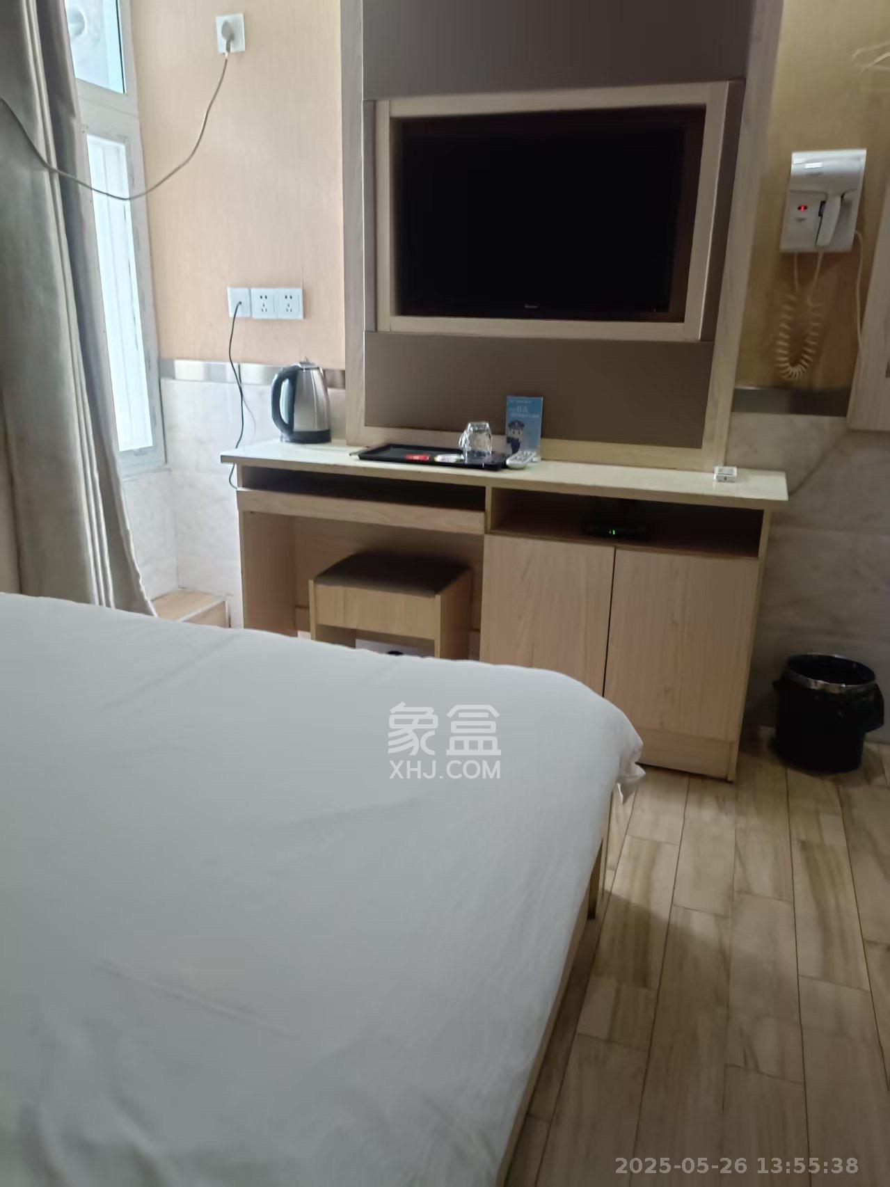 长城花园  1室1厅1卫    9800.0元/月 长城花园  1室1厅1卫    9800.0元/月室内图