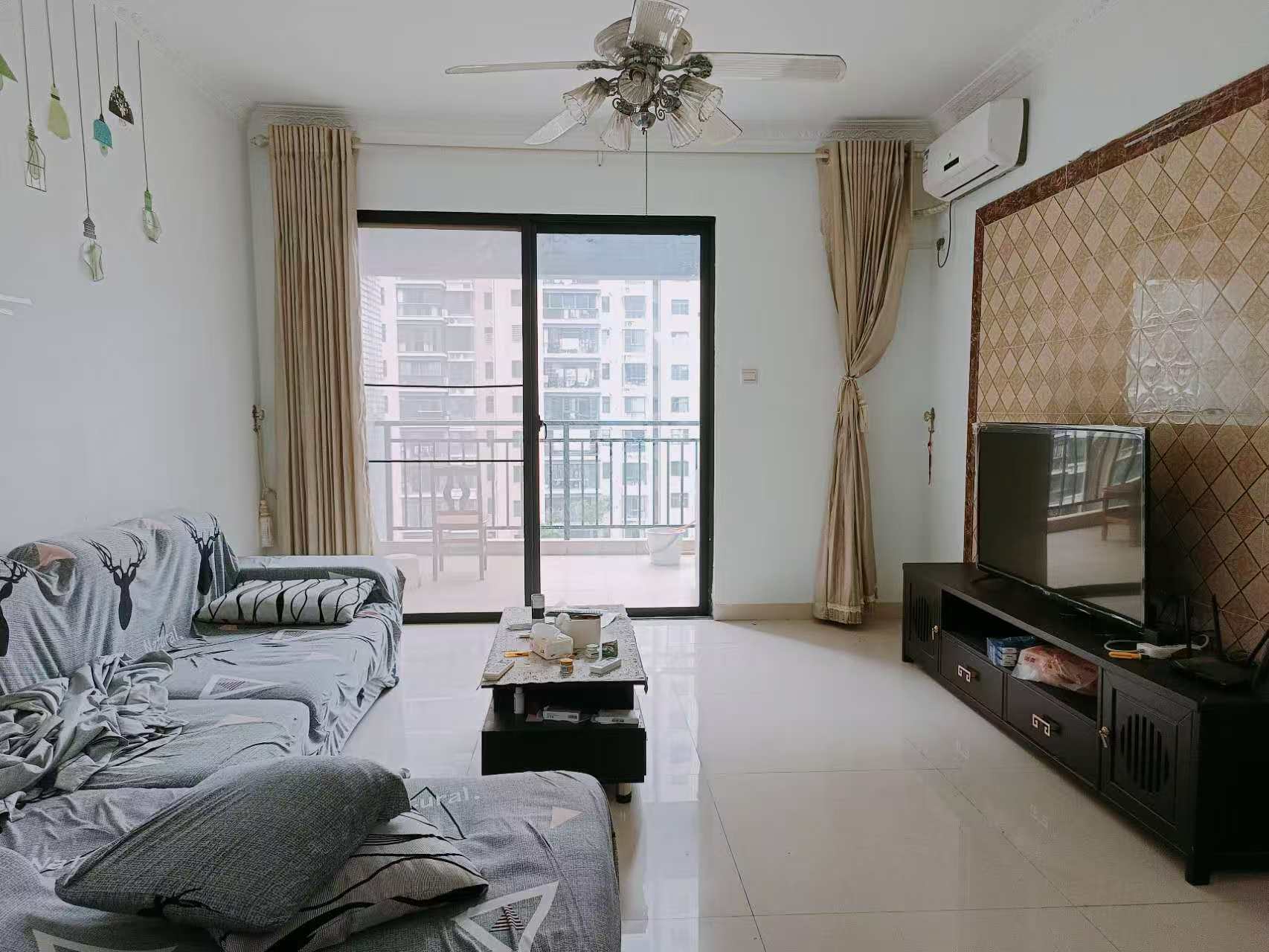 环强御景湾 2室2厅2卫 178.0万 环强御景湾 2室2厅2卫 178.0万室内图