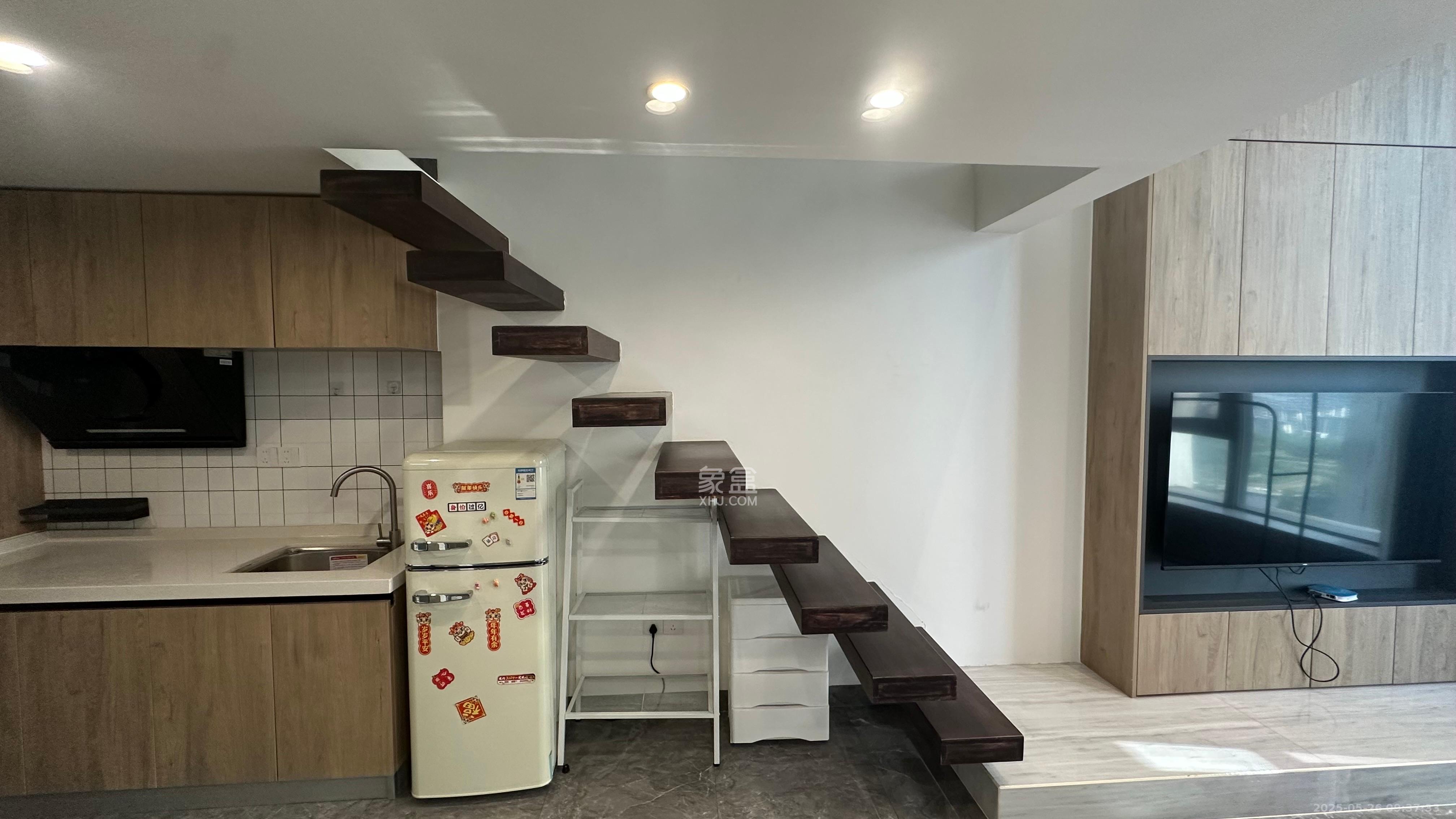 梅溪湖金茂湾 1室1厅1卫 2000.0元/月 梅溪湖金茂湾 1室1厅1卫 2000.0元/月室内图