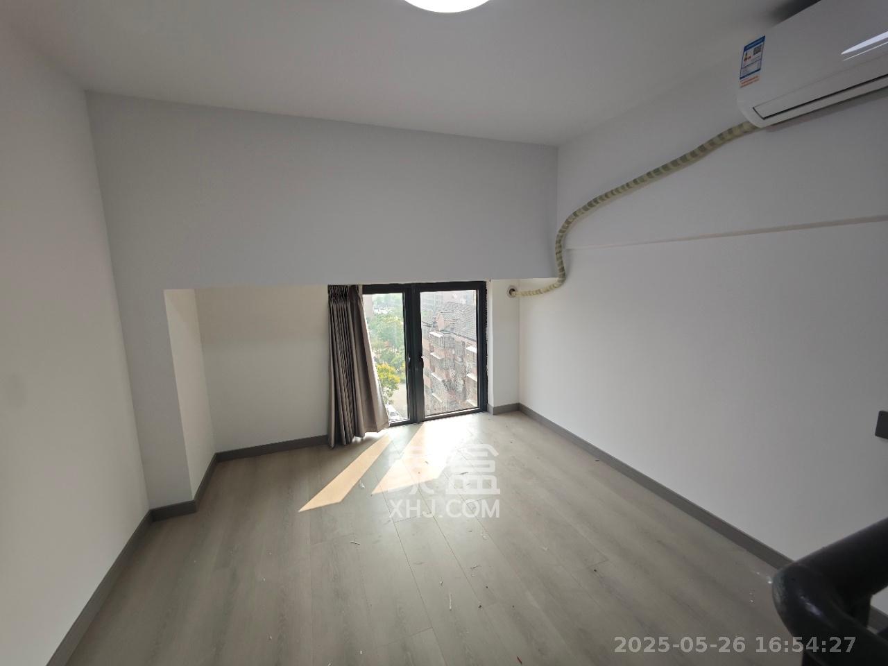 新长海D1站 1室1厅1卫 1400.0元/月 新长海D1站 1室1厅1卫 1400.0元/月室内图