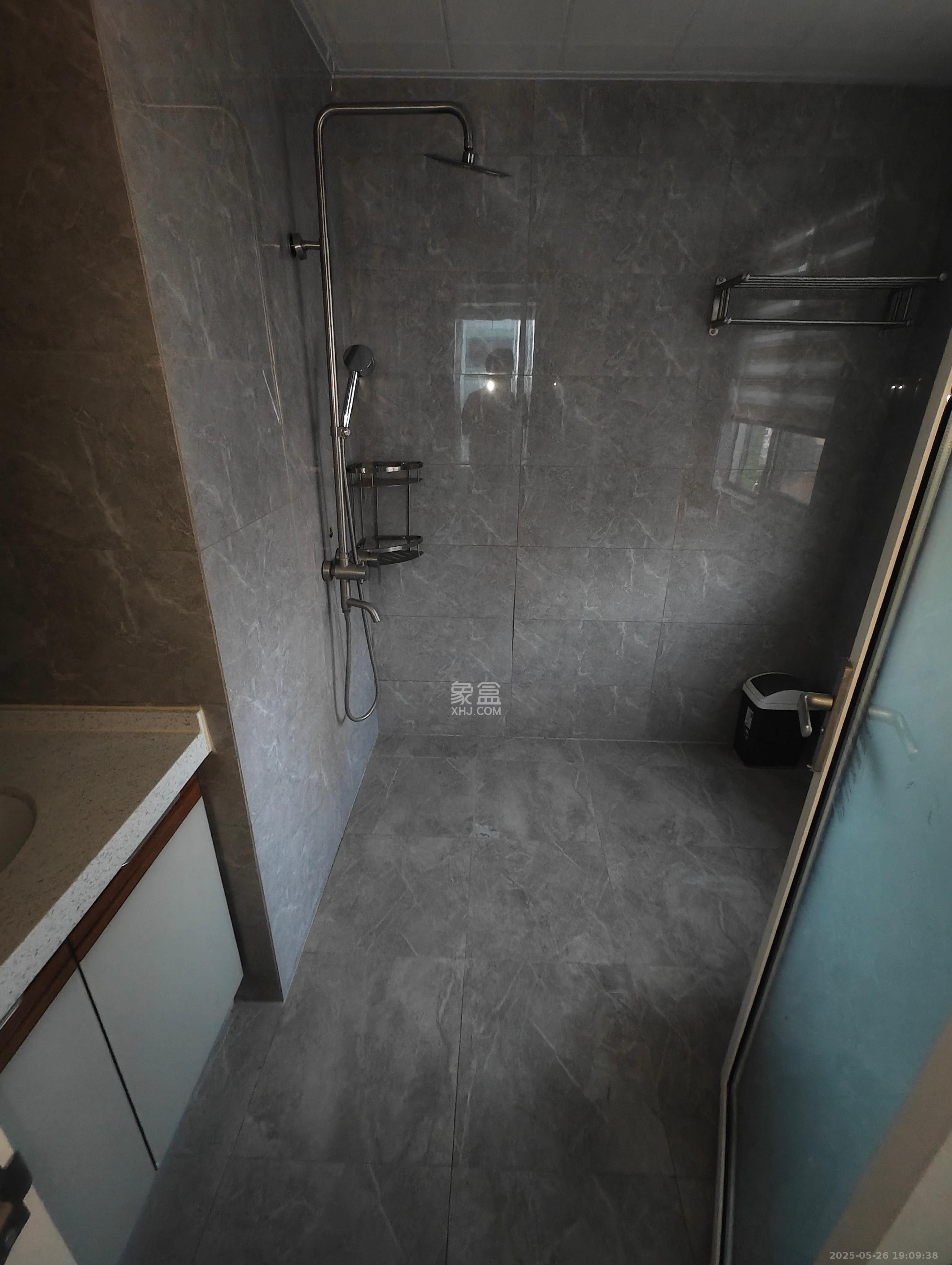 东方之珠 1室0厅0卫 3000.0元/月 东方之珠 1室0厅0卫 3000.0元/月室内图