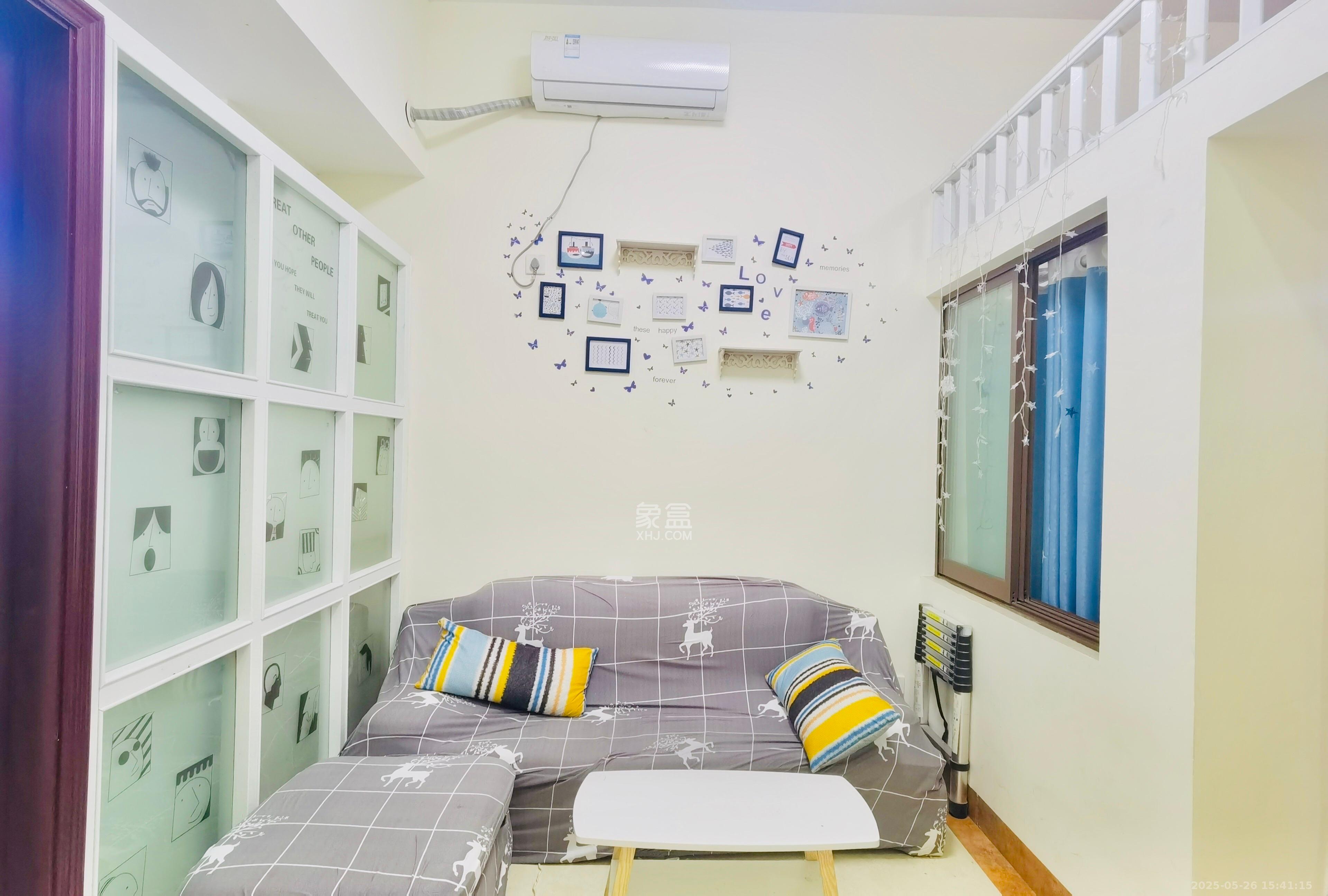 湖湾世景 2室1厅1卫 1300.0元/月 湖湾世景 2室1厅1卫 1300.0元/月室内图