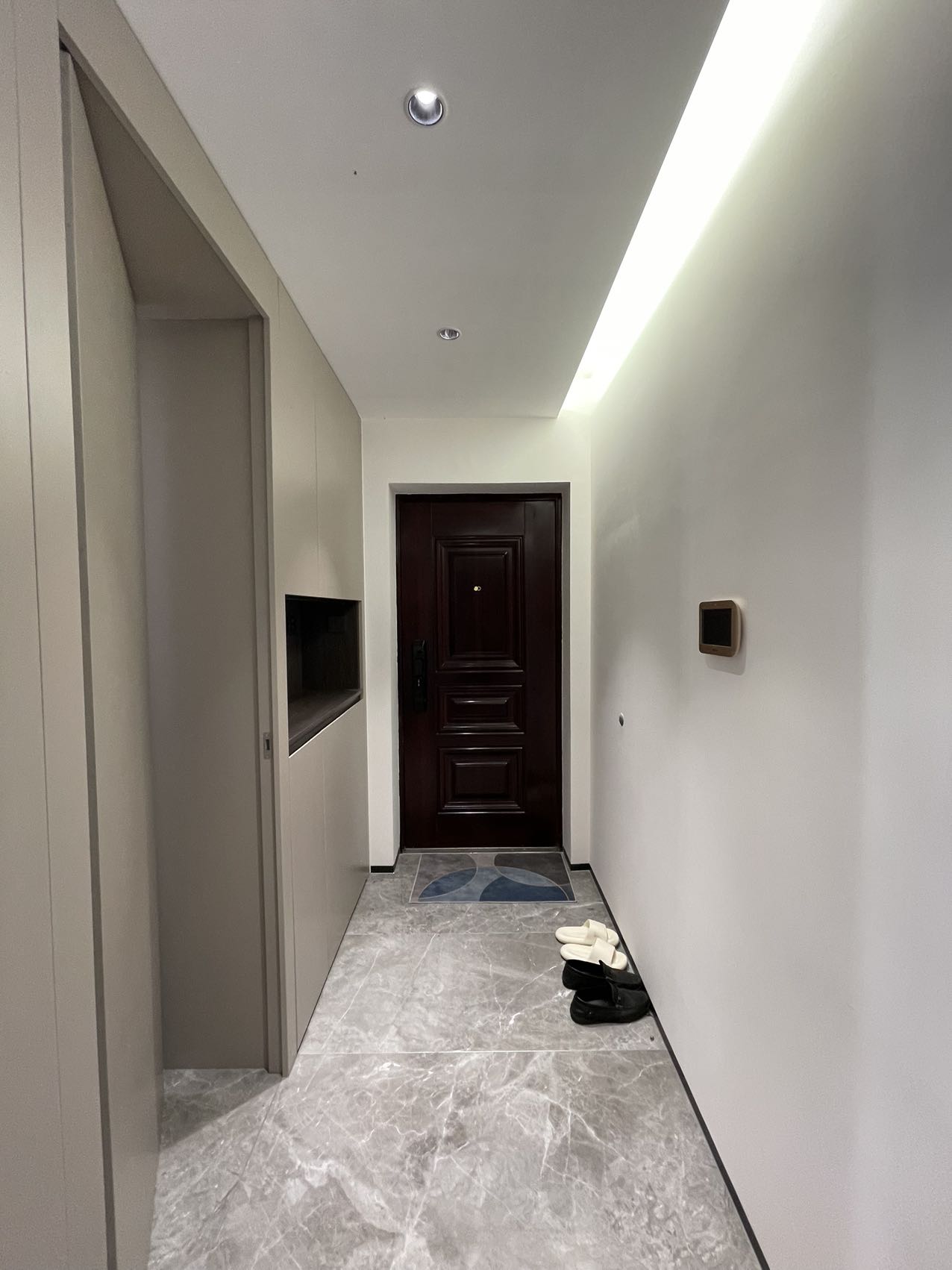 恩祥新城 4室2厅2卫 6200.0元/月 恩祥新城 4室2厅2卫 6200.0元/月室内图