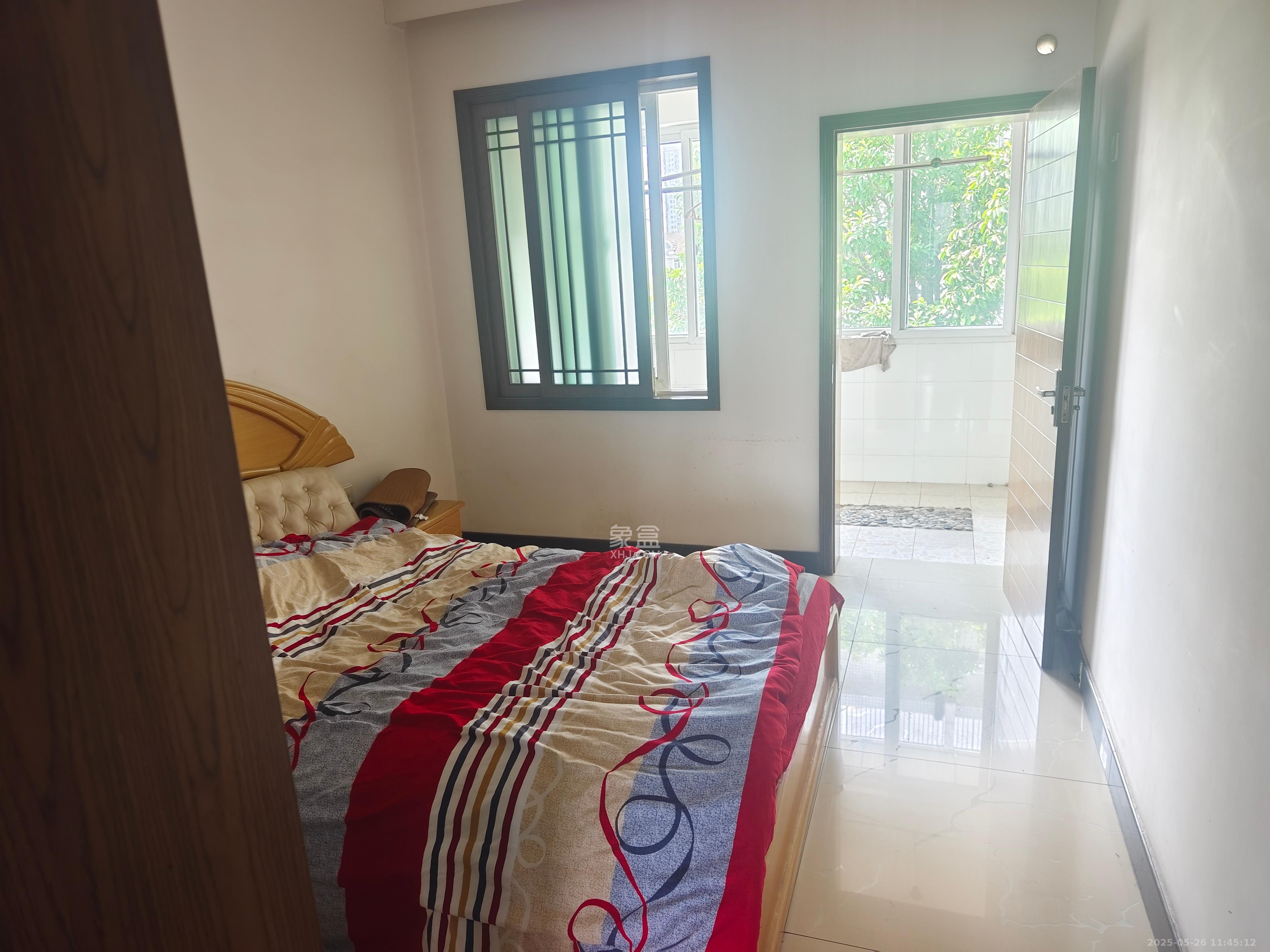 星沙国税局宿舍(星邻东苑) 4室2厅2卫 2000.0元/月 星沙国税局宿舍(星邻东苑) 4室2厅2卫 2000.0元/月室内图