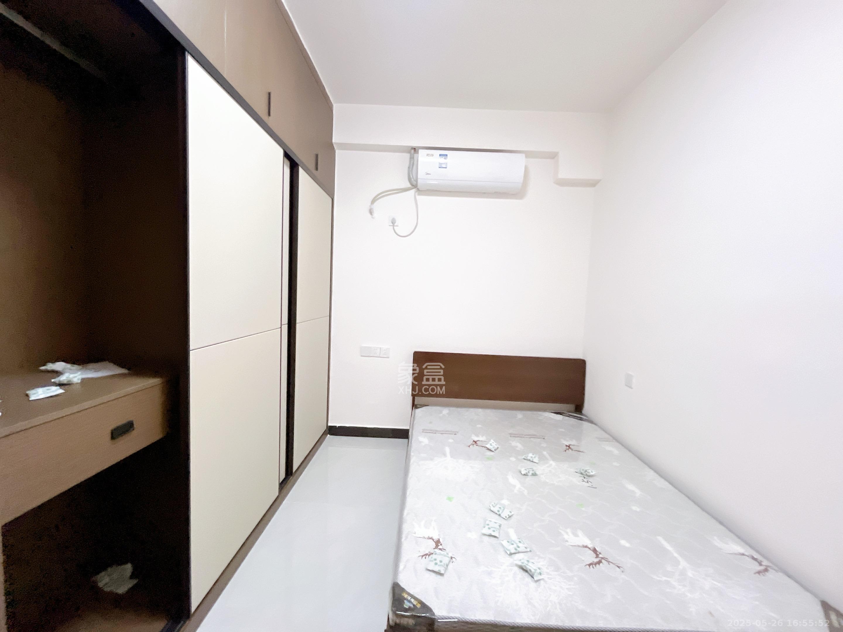 唐朝大厦  4室2厅1卫   1200.00元/月室内图