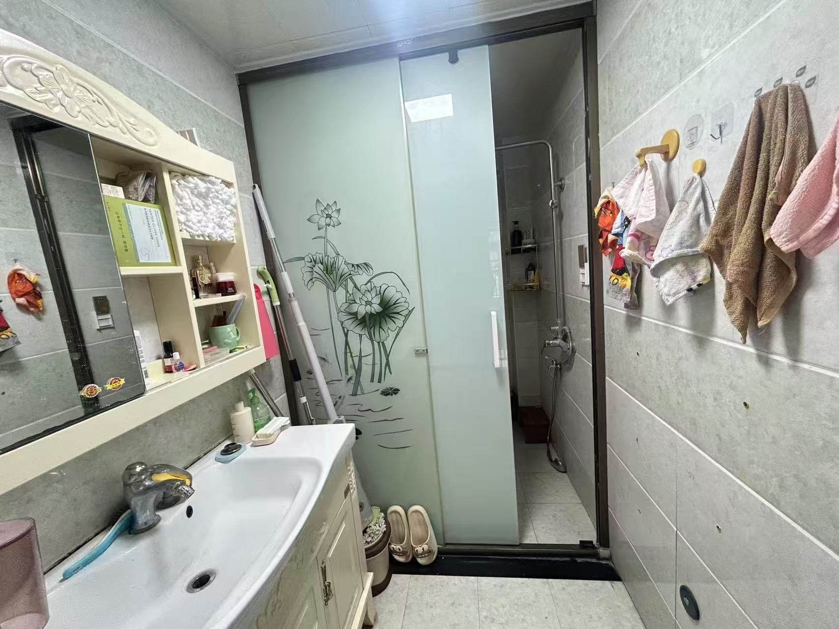 滨江花园 4室2厅3卫 62.8万 滨江花园 4室2厅3卫 62.8万室内图