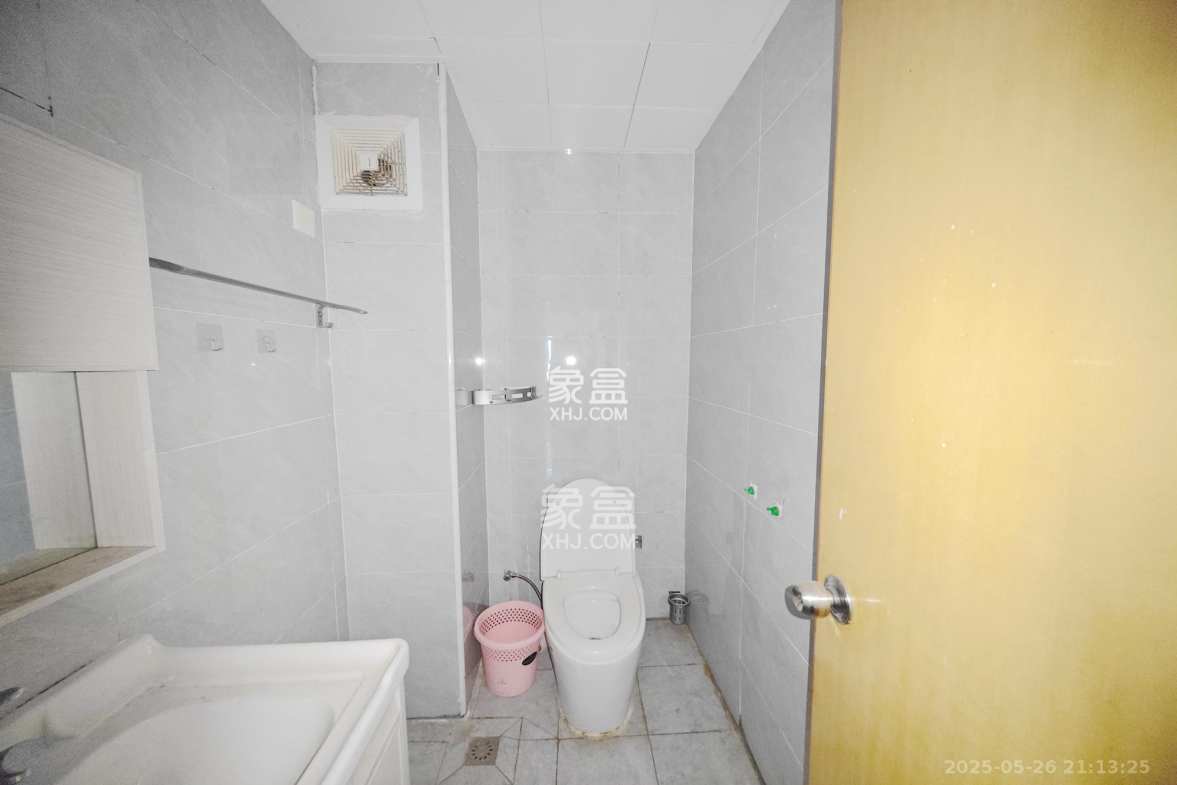 长沙市老干部休养所  4室2厅2卫    78.5万 长沙市老干部休养所  4室2厅2卫    78.5万卧室