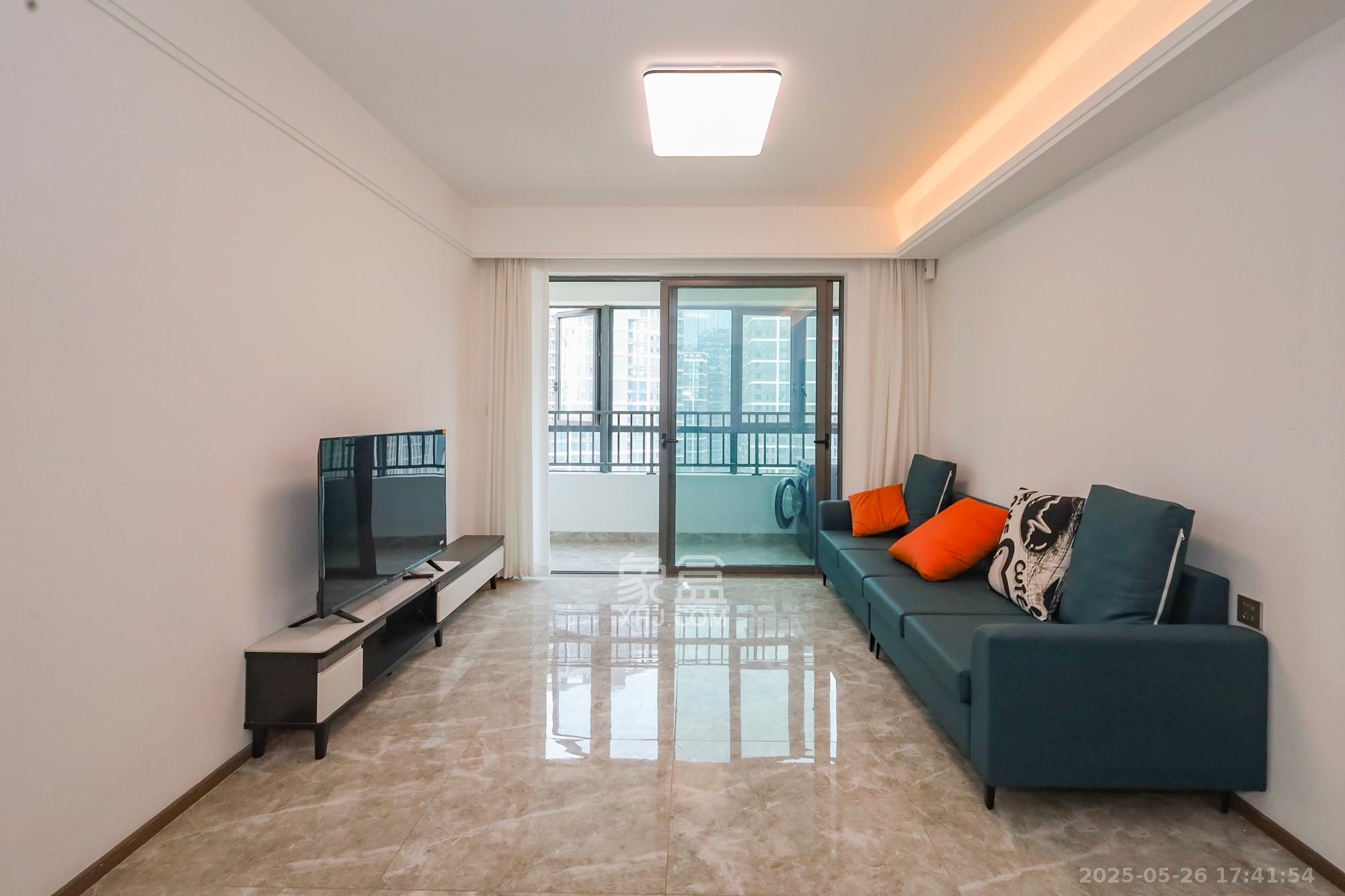 复地滨江金融中心 3室2厅2卫 199.8万 复地滨江金融中心 3室2厅2卫 199.8万客厅