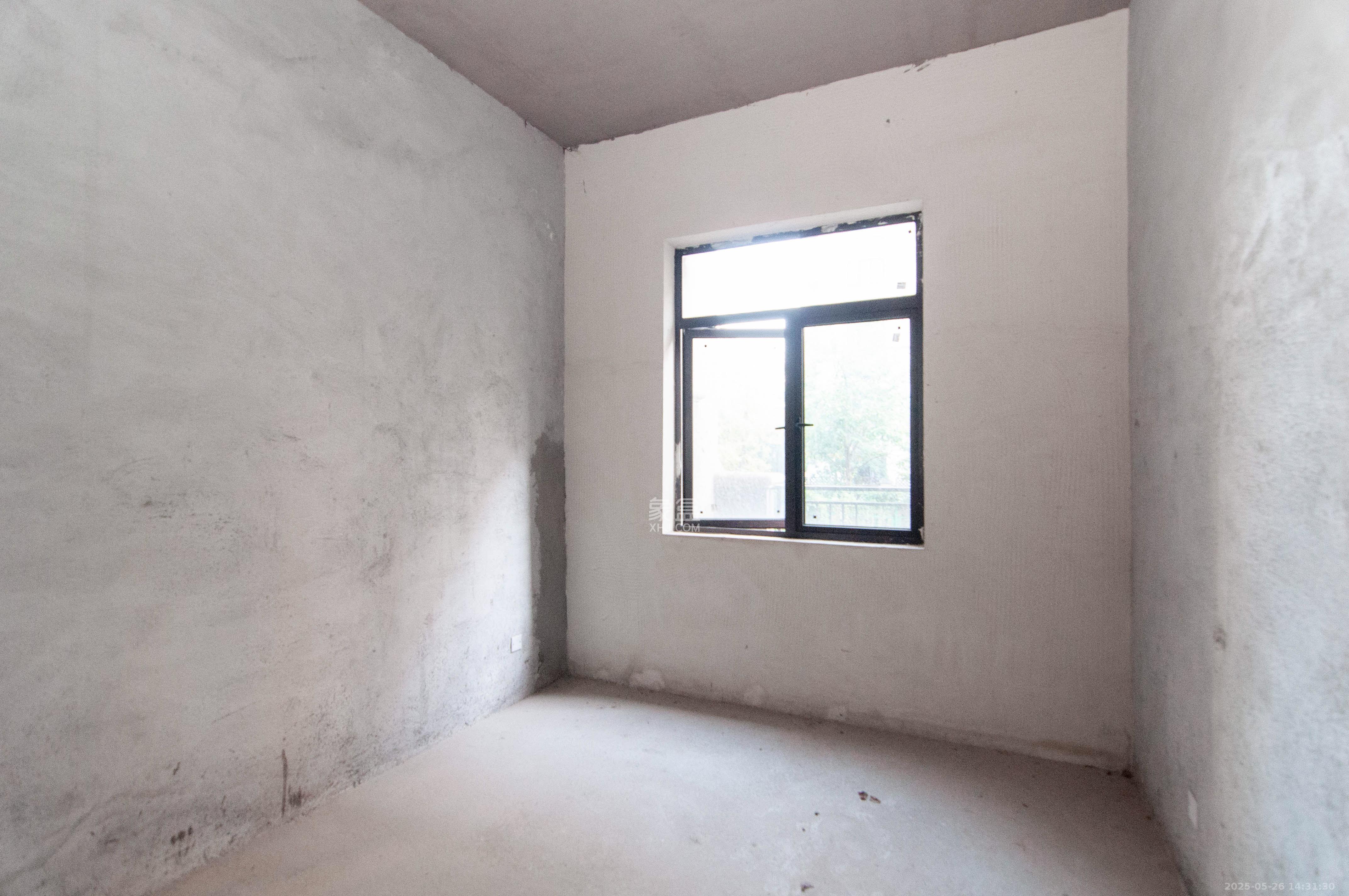 振业城二期 5室2厅3卫 1066.0万 振业城二期 5室2厅3卫 1066.0万其他