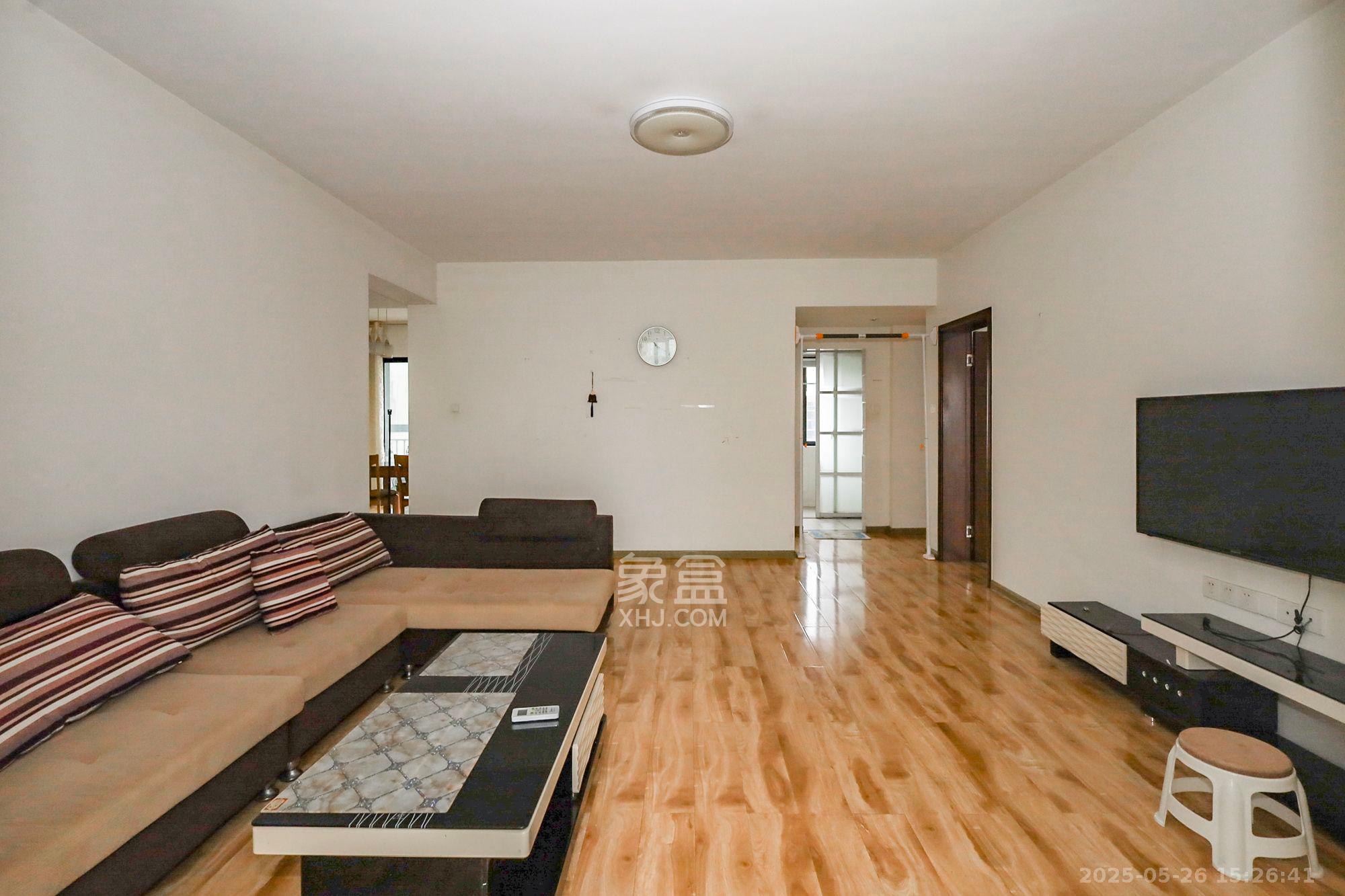 钰龙天下一期 3室2厅2卫 3600.0元/月 钰龙天下一期 3室2厅2卫 3600.0元/月室内图