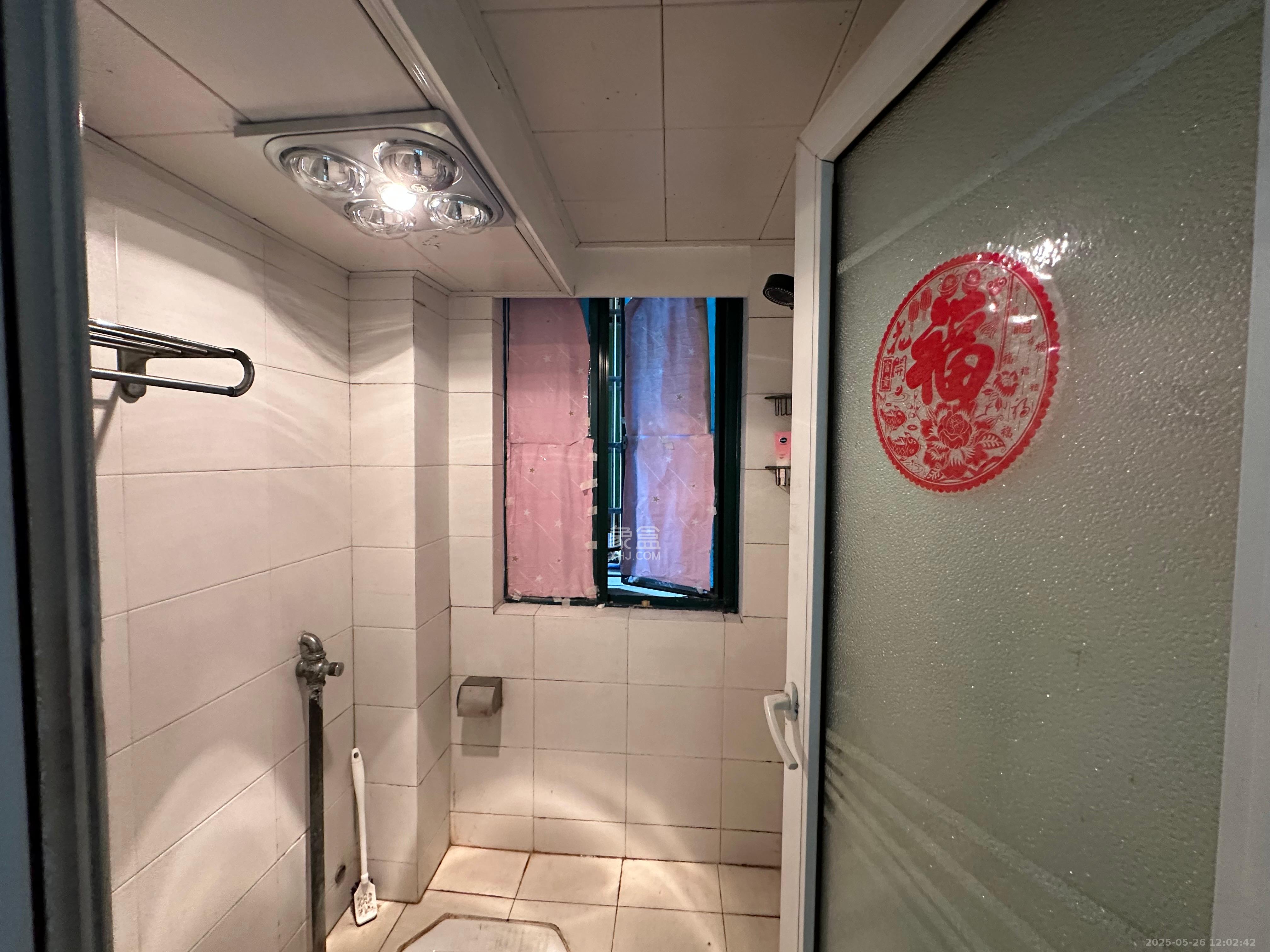 东方新城  3室2厅2卫   2700.00元/月室内图