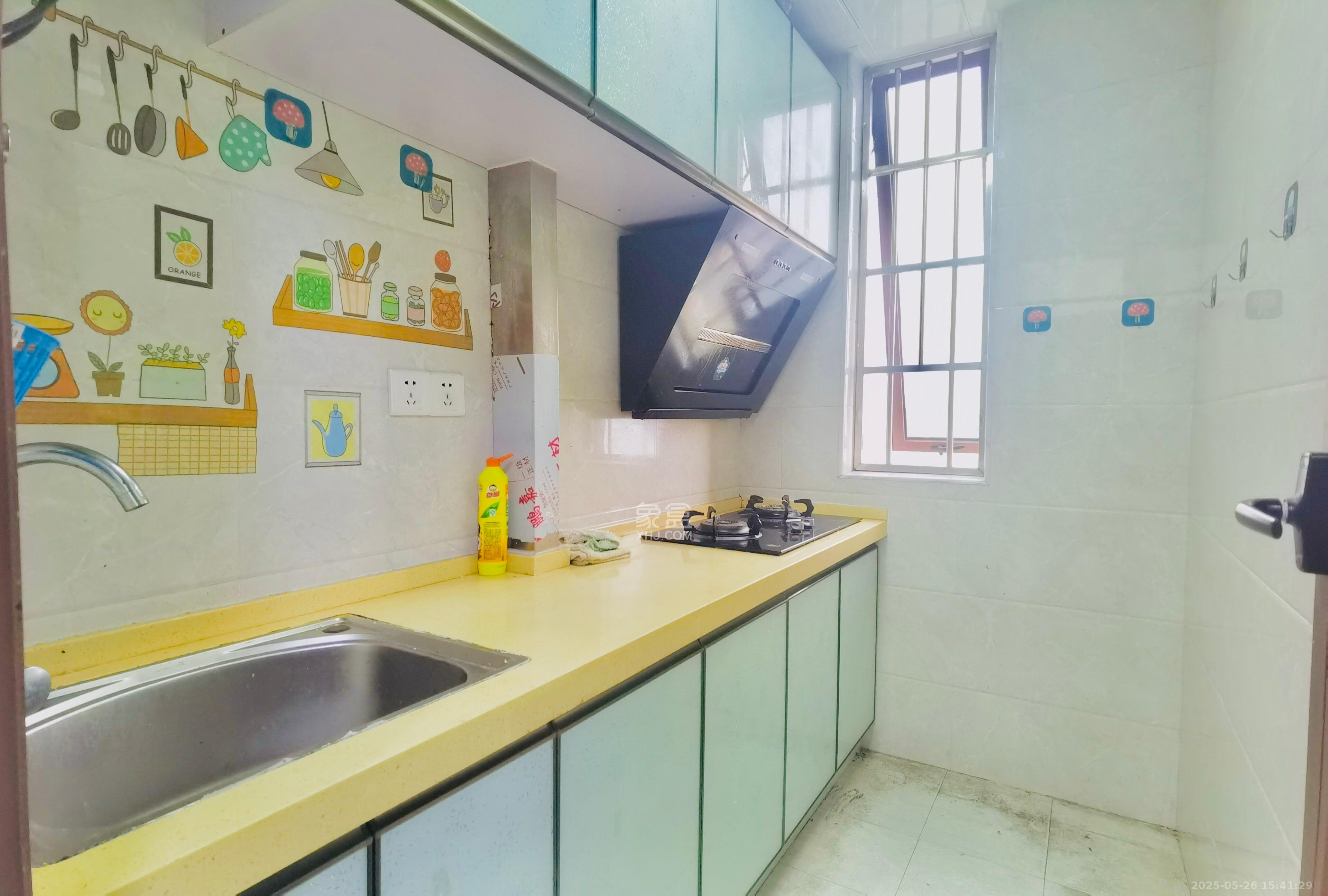 湖湾世景 2室1厅1卫 1300.0元/月 湖湾世景 2室1厅1卫 1300.0元/月室内图