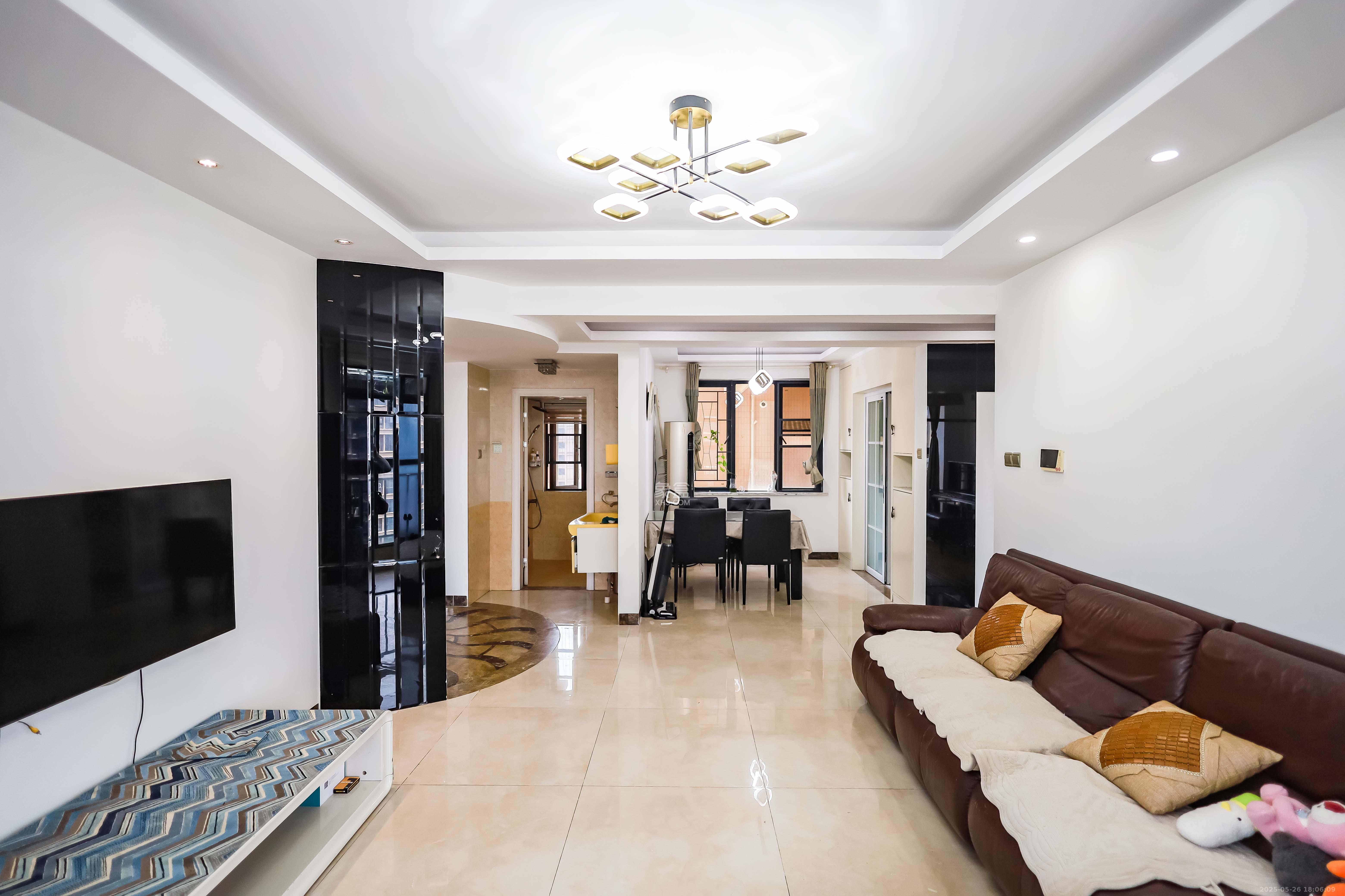 永祺西京  4室2厅2卫    165.0万 永祺西京  4室2厅2卫    165.0万客厅