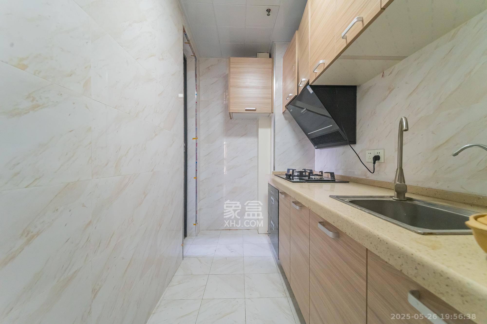 华润五彩城 1室1厅1卫 52.8万 华润五彩城 1室1厅1卫 52.8万厨房