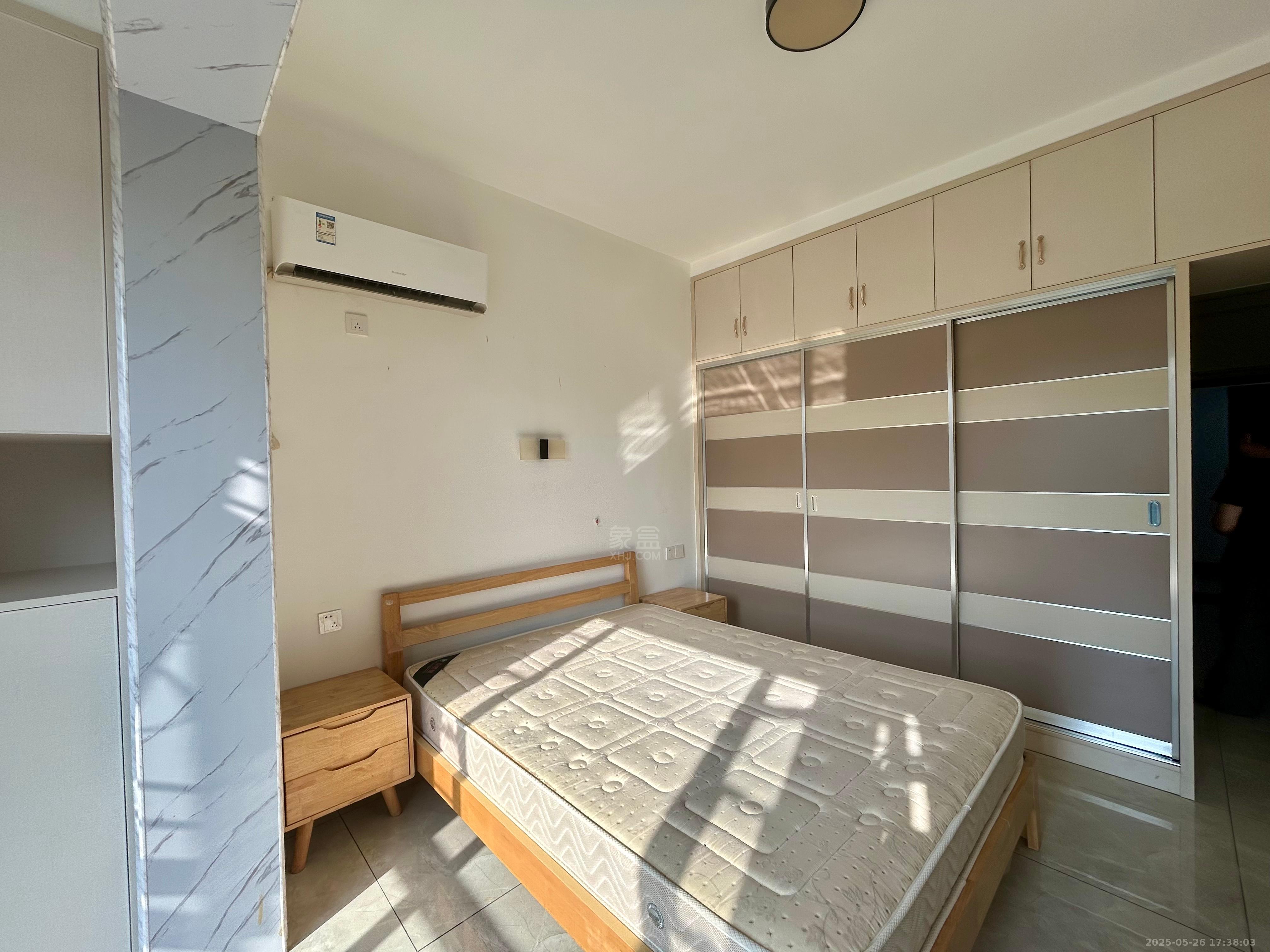 栗雨香堤 1室1厅1卫 1300.0元/月 栗雨香堤 1室1厅1卫 1300.0元/月室内图