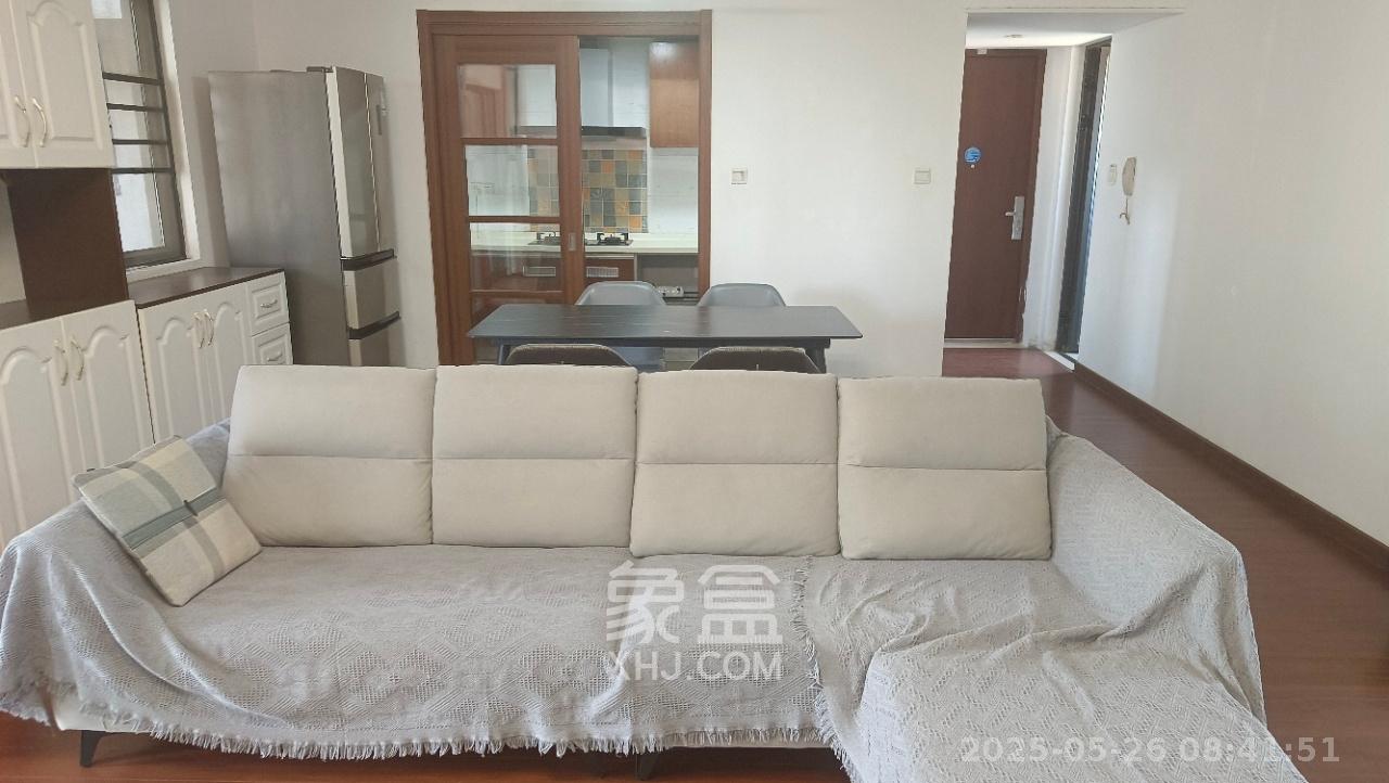 万科城市花园  3室1厅2卫    2500.0元/月室内图