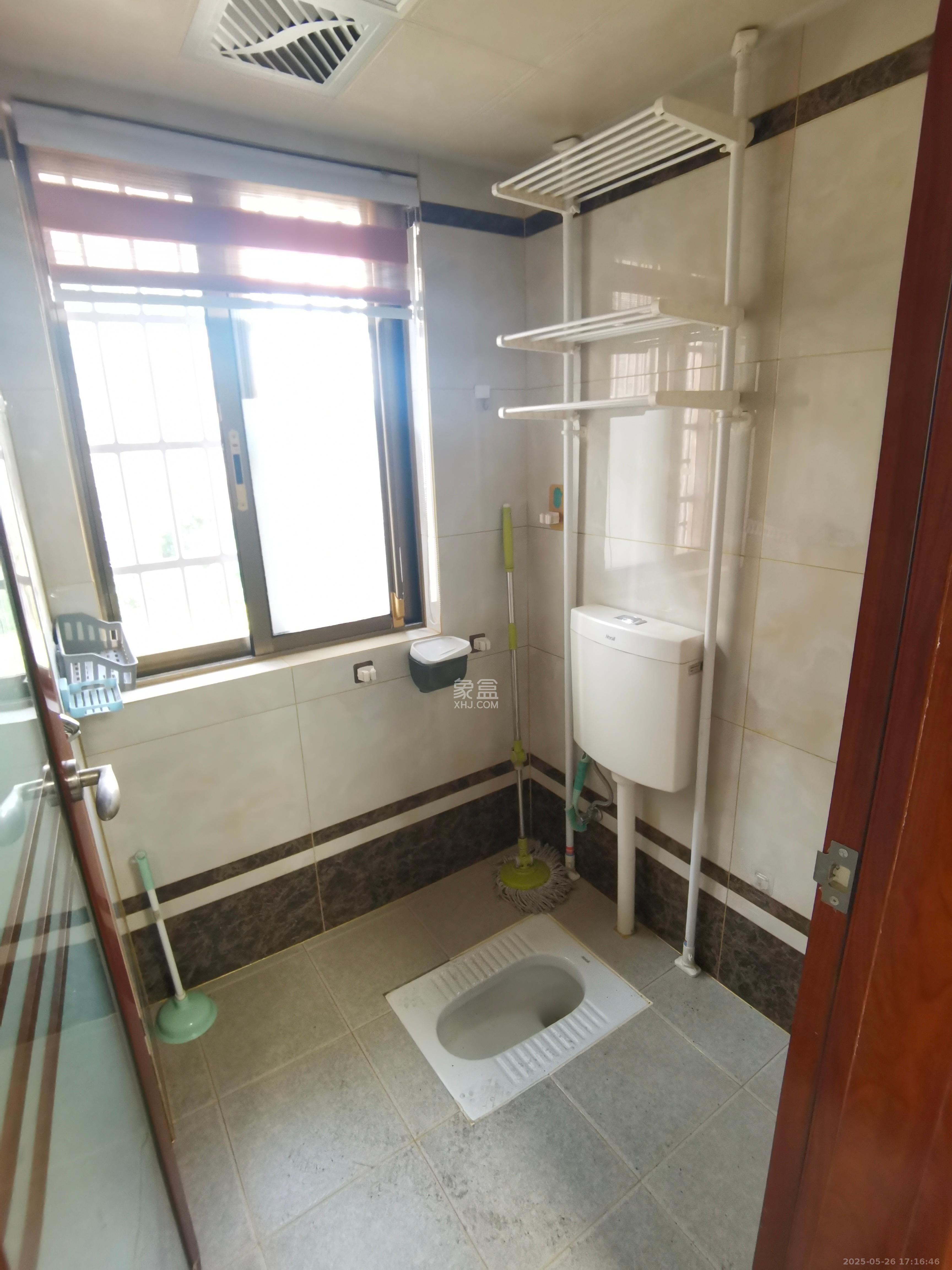 洋湖景园 2室1厅1卫 3000.0元/月 洋湖景园 2室1厅1卫 3000.0元/月室内图