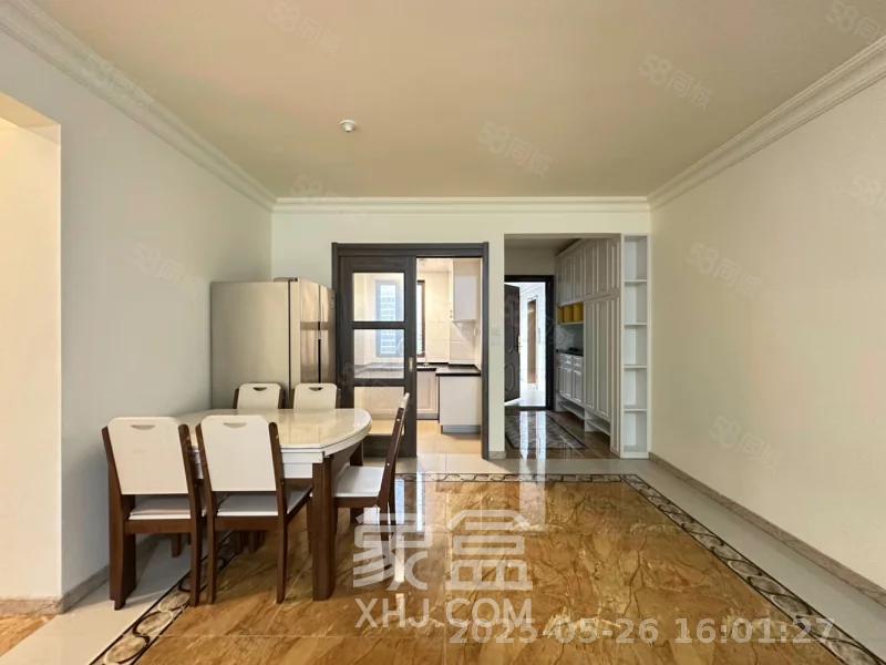 碧桂园大学印象一期 4室2厅2卫 2400.0元/月 碧桂园大学印象一期 4室2厅2卫 2400.0元/月室内图