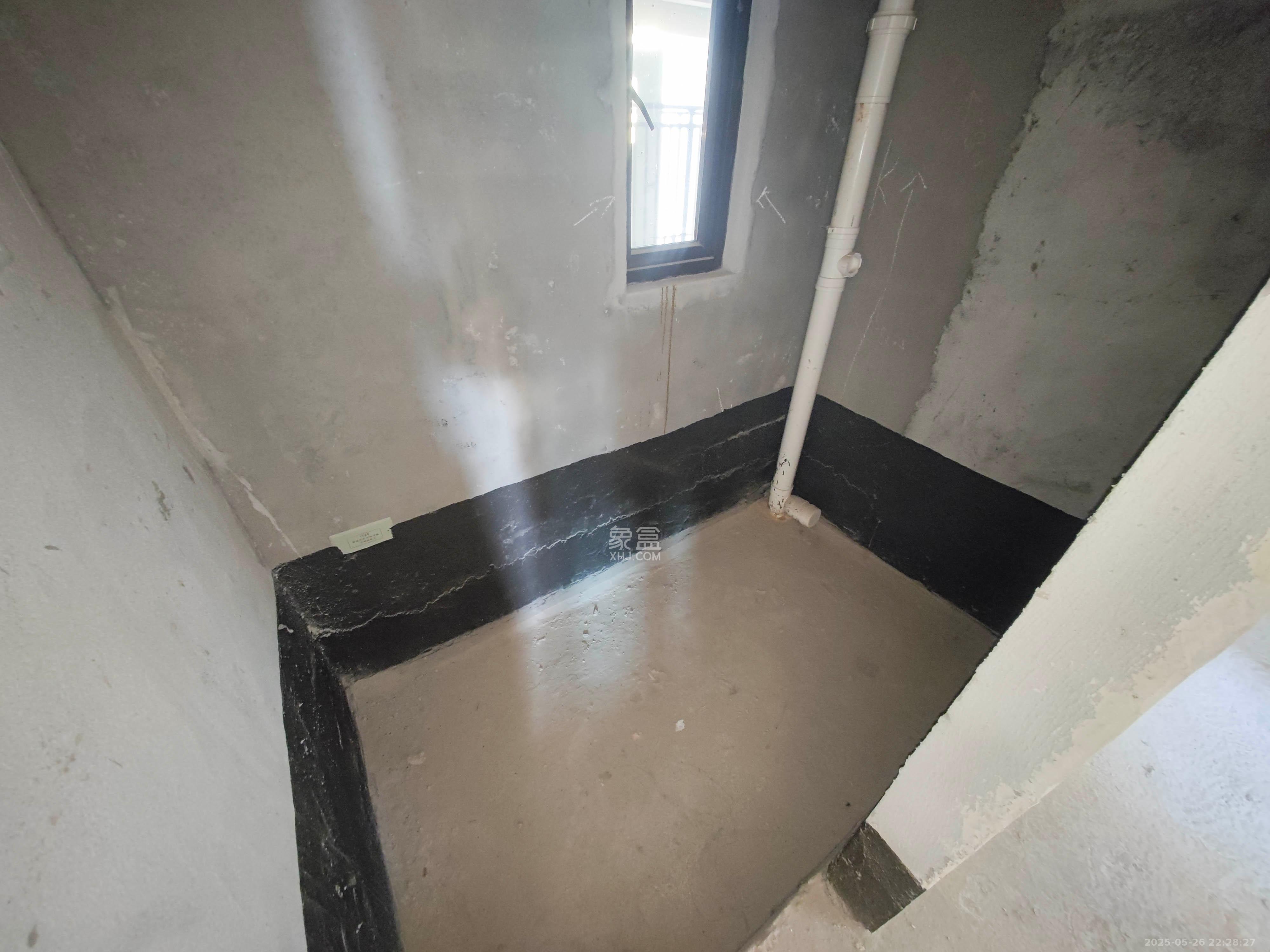 保利东郡  3室2厅1卫    54.0万 保利东郡  3室2厅1卫    54.0万其他