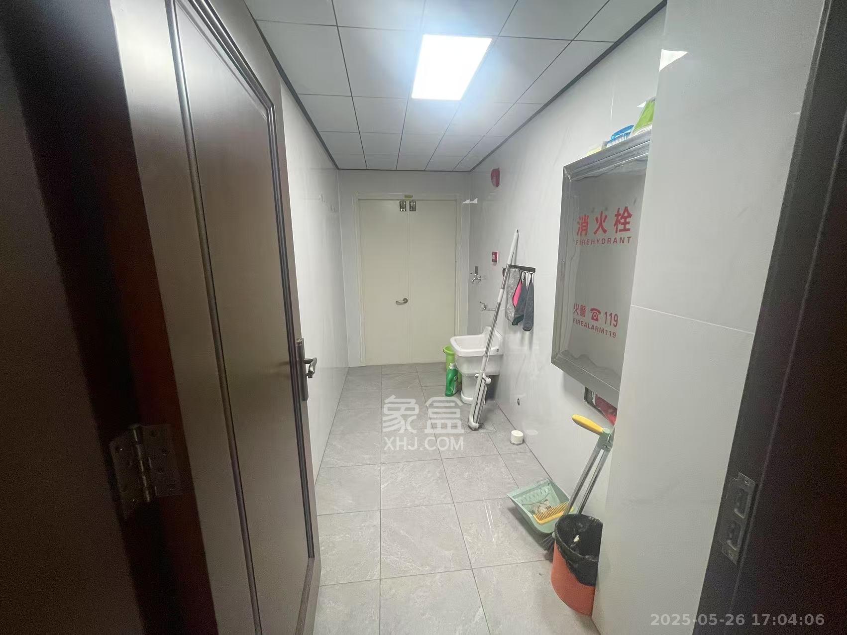 华润翡翠府 1室0厅0卫 22000.0元/月 华润翡翠府 1室0厅0卫 22000.0元/月室内图