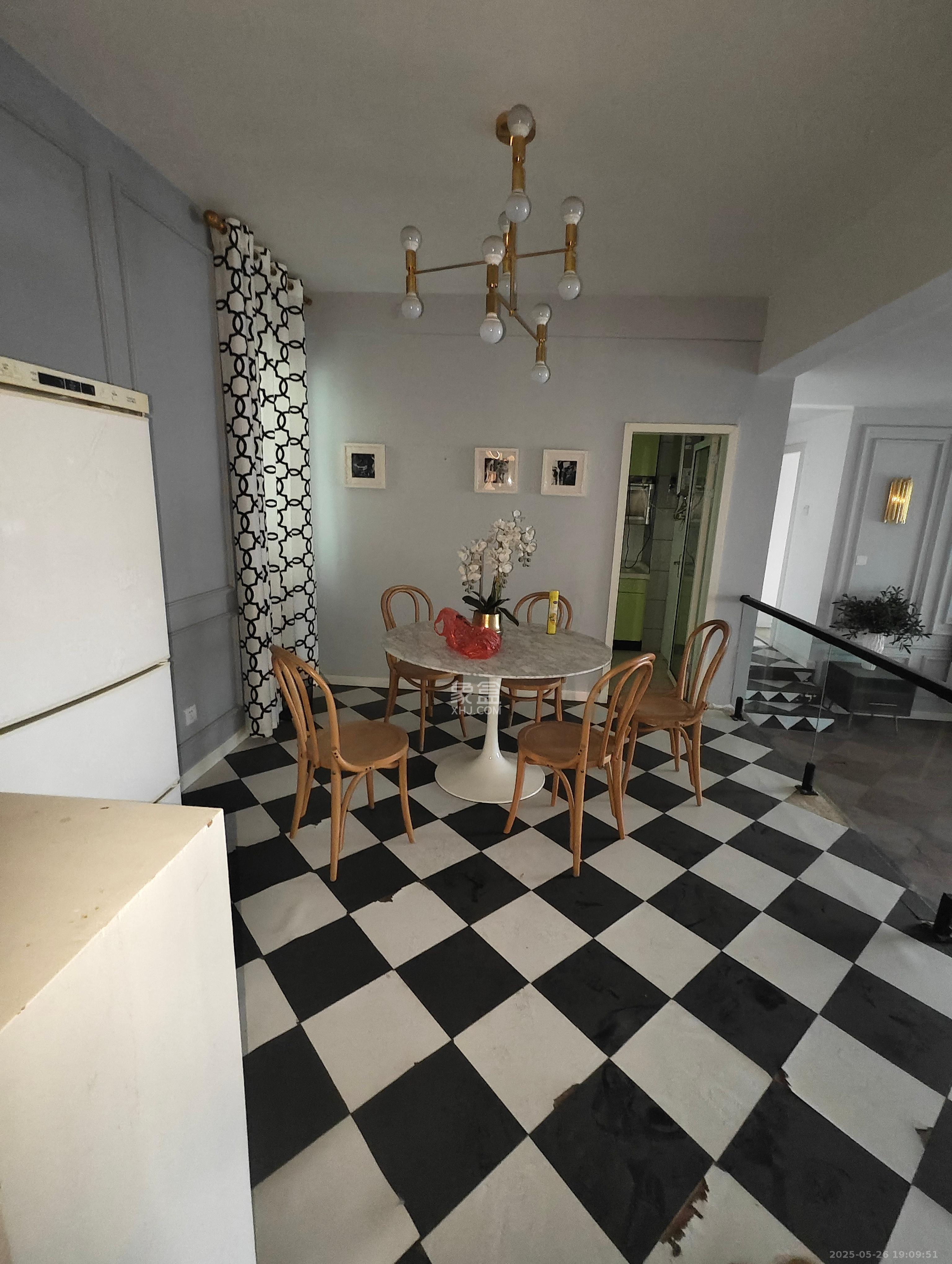 东方之珠 1室0厅0卫 3000.0元/月 东方之珠 1室0厅0卫 3000.0元/月室内图