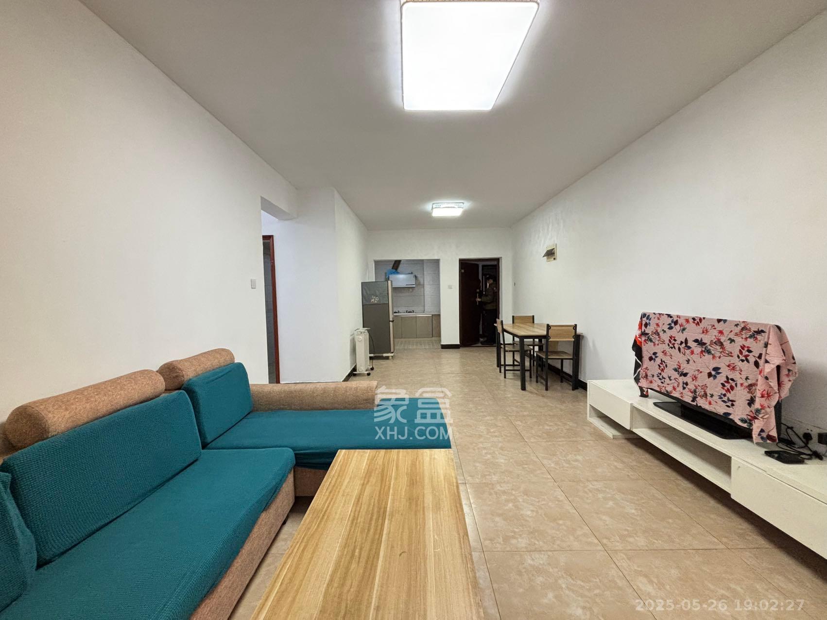 中建芙蓉嘉苑  3室2厅1卫   2300.00元/月室内图