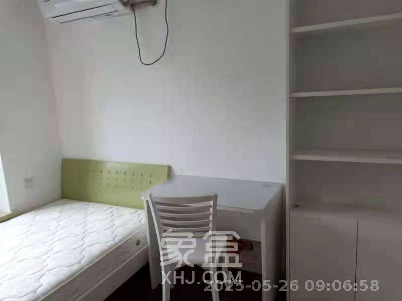 万科里梅溪郡  3室2厅2卫   3800.00元/月室内图