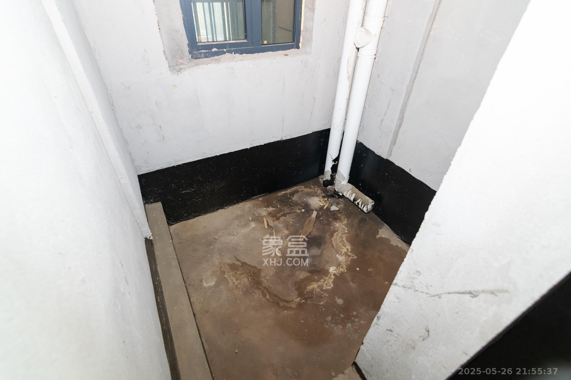 澳海谷山府 4室2厅2卫 85.0万 澳海谷山府 4室2厅2卫 85.0万卫生间