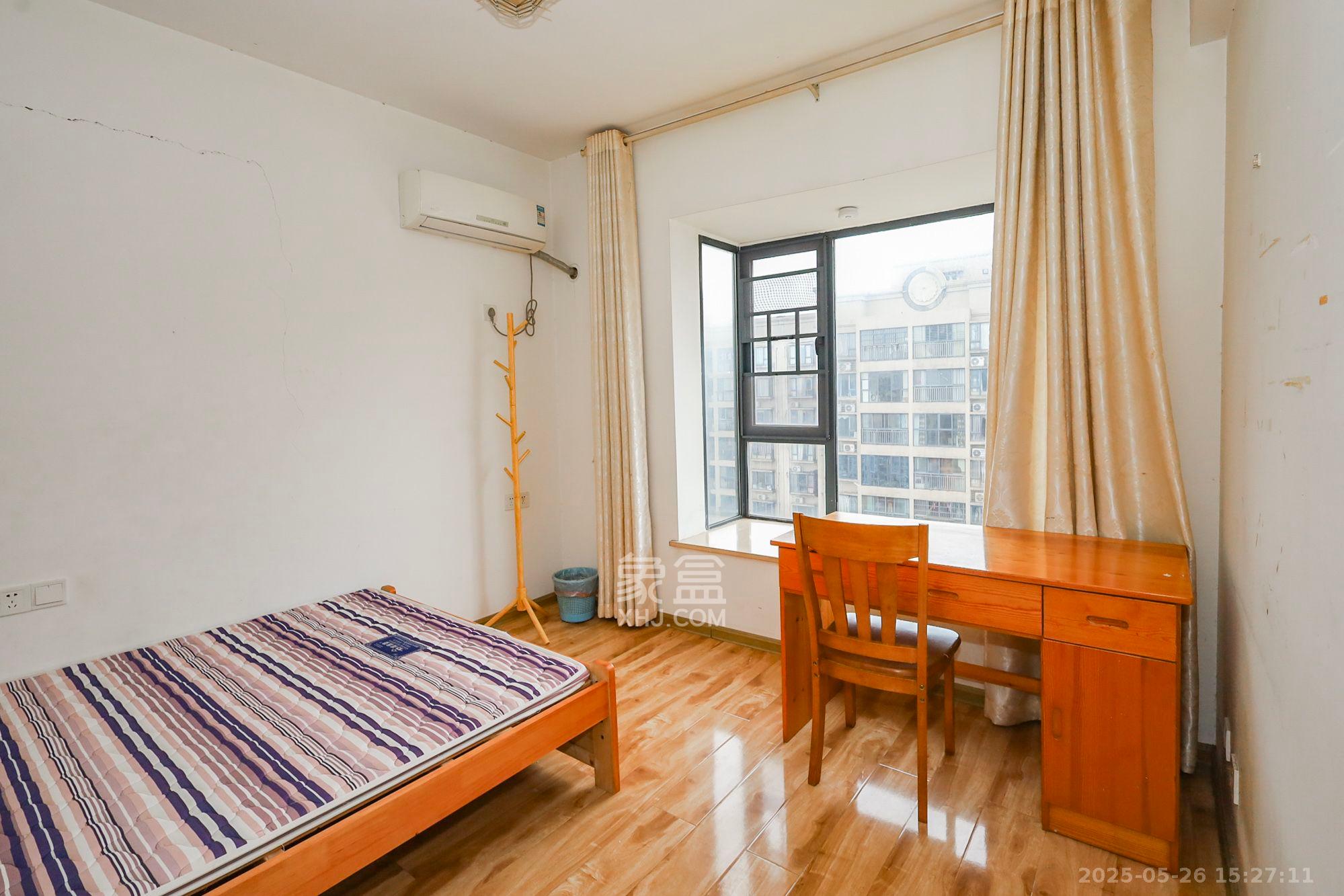 钰龙天下一期 3室2厅2卫 3600.0元/月 钰龙天下一期 3室2厅2卫 3600.0元/月室内图