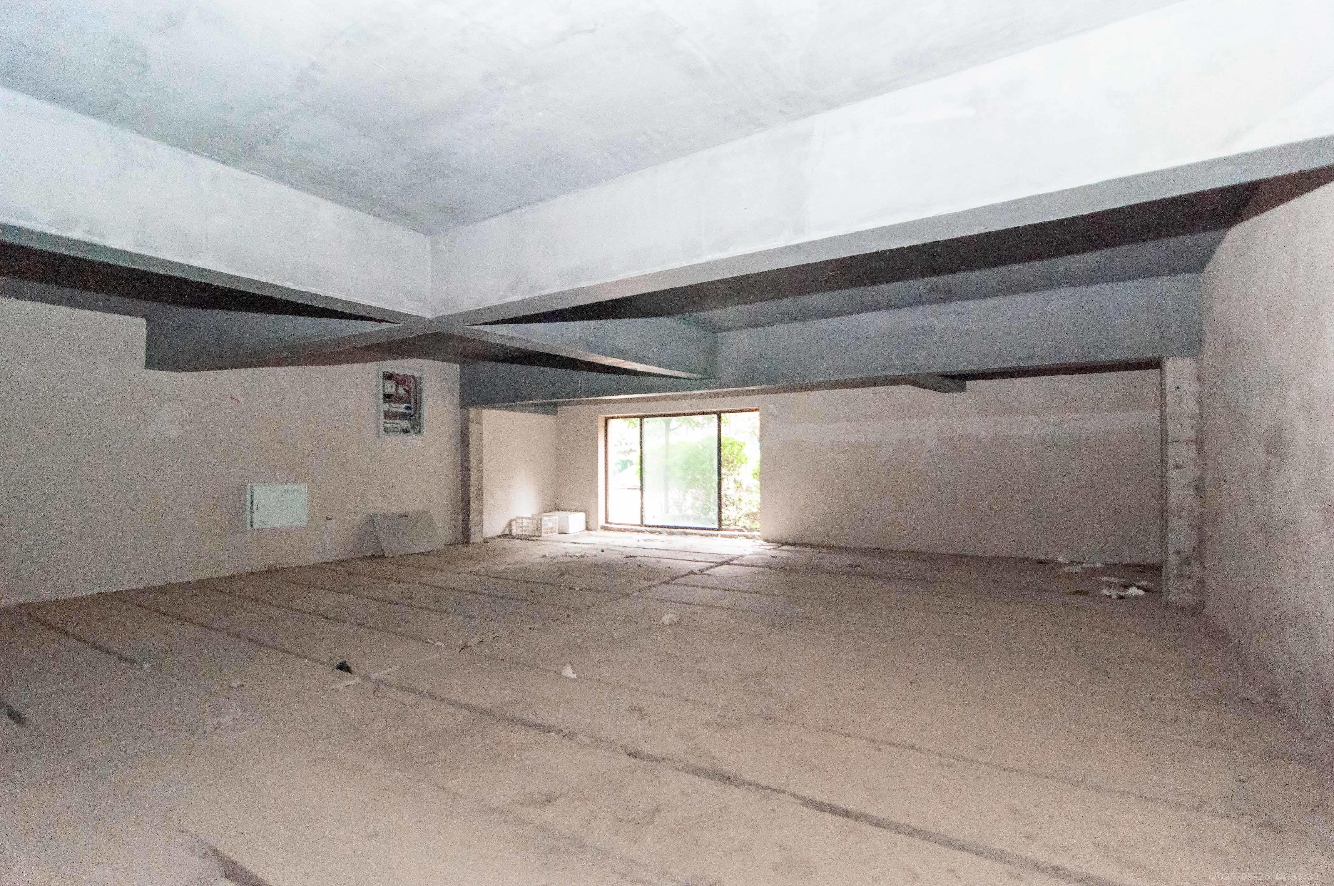 振业城二期 5室2厅3卫 1066.0万 振业城二期 5室2厅3卫 1066.0万其他