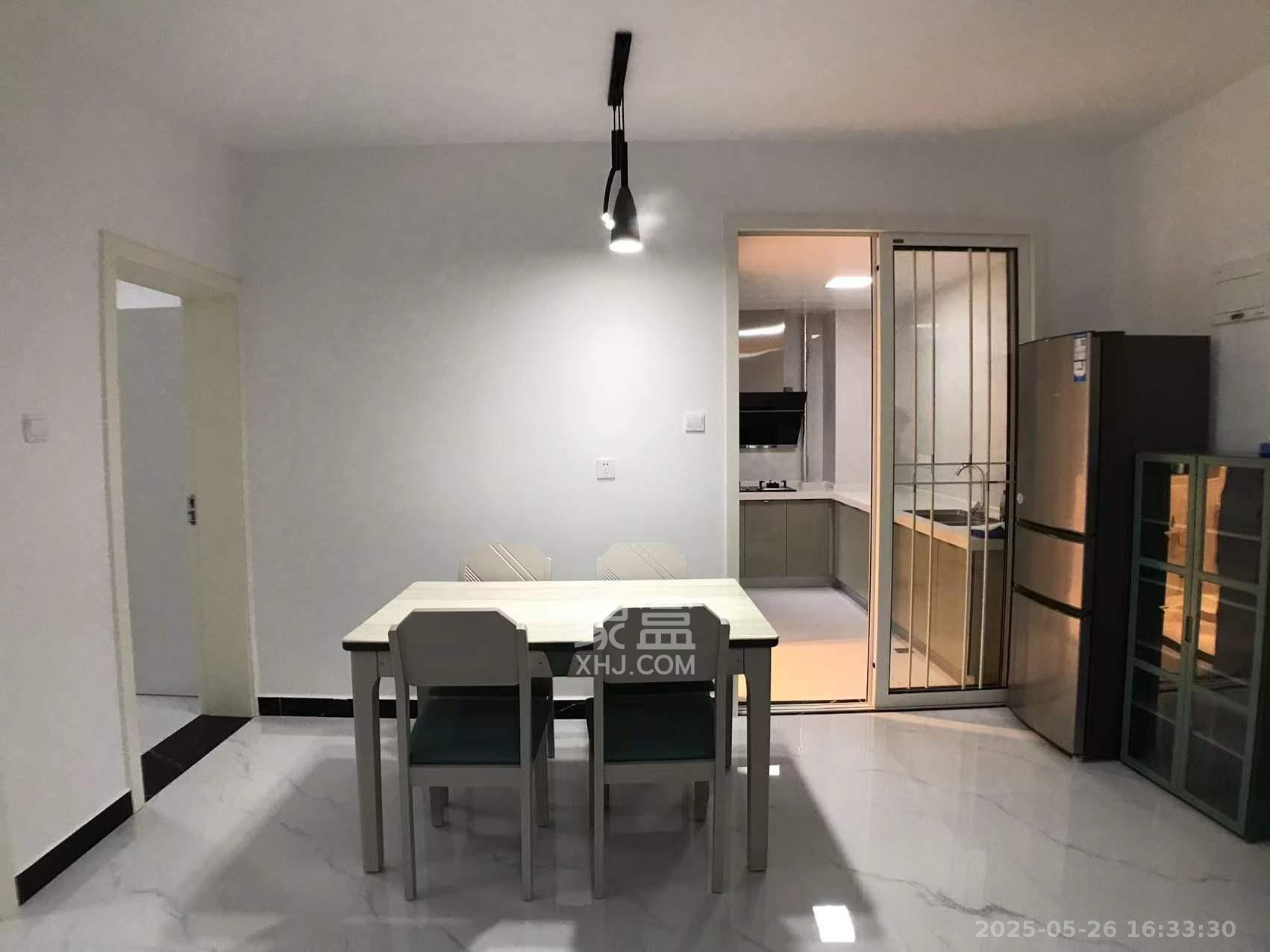 百纳广场(百纳公寓) 2室1厅1卫 2800.0元/月 百纳广场(百纳公寓) 2室1厅1卫 2800.0元/月室内图