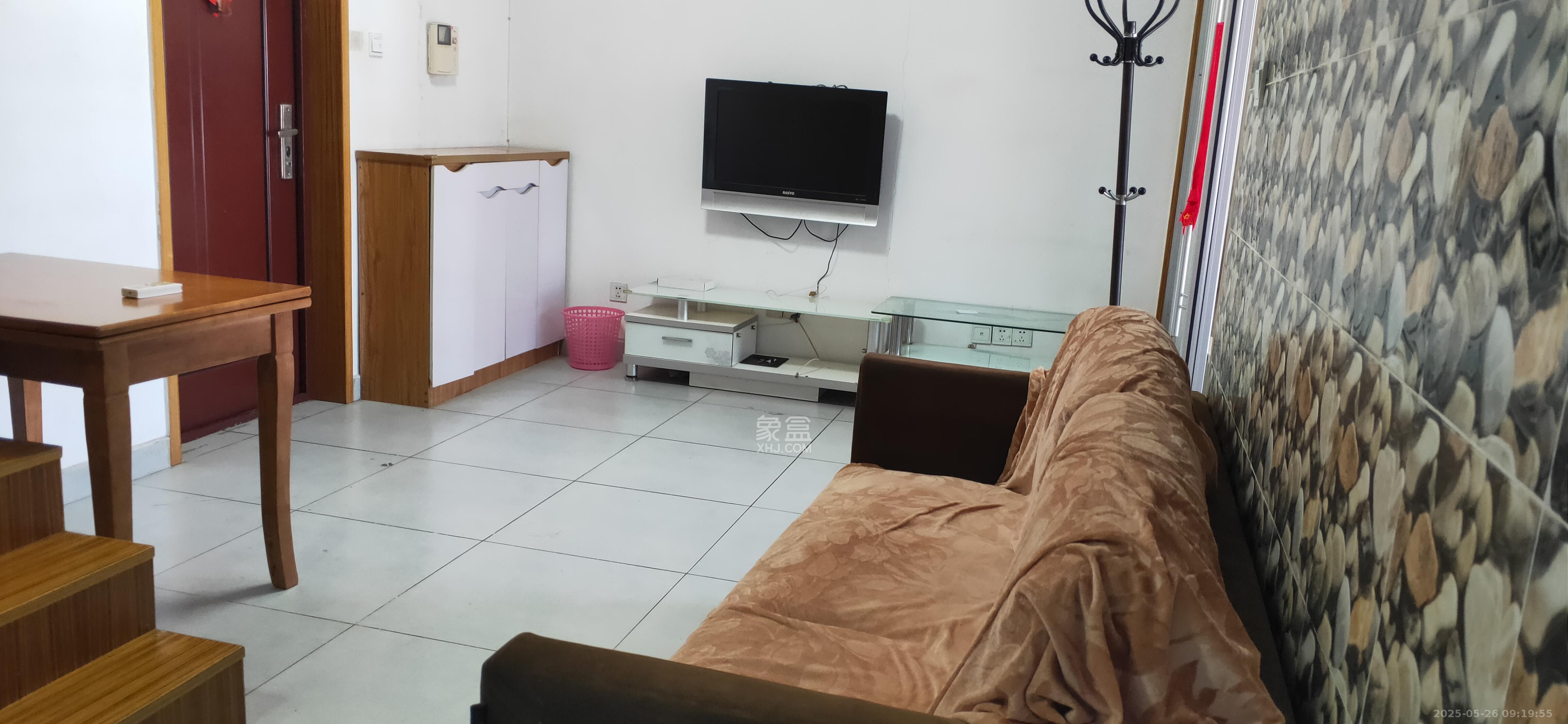 汇都公寓 2室1厅1卫 1600.0元/月 汇都公寓 2室1厅1卫 1600.0元/月室内图