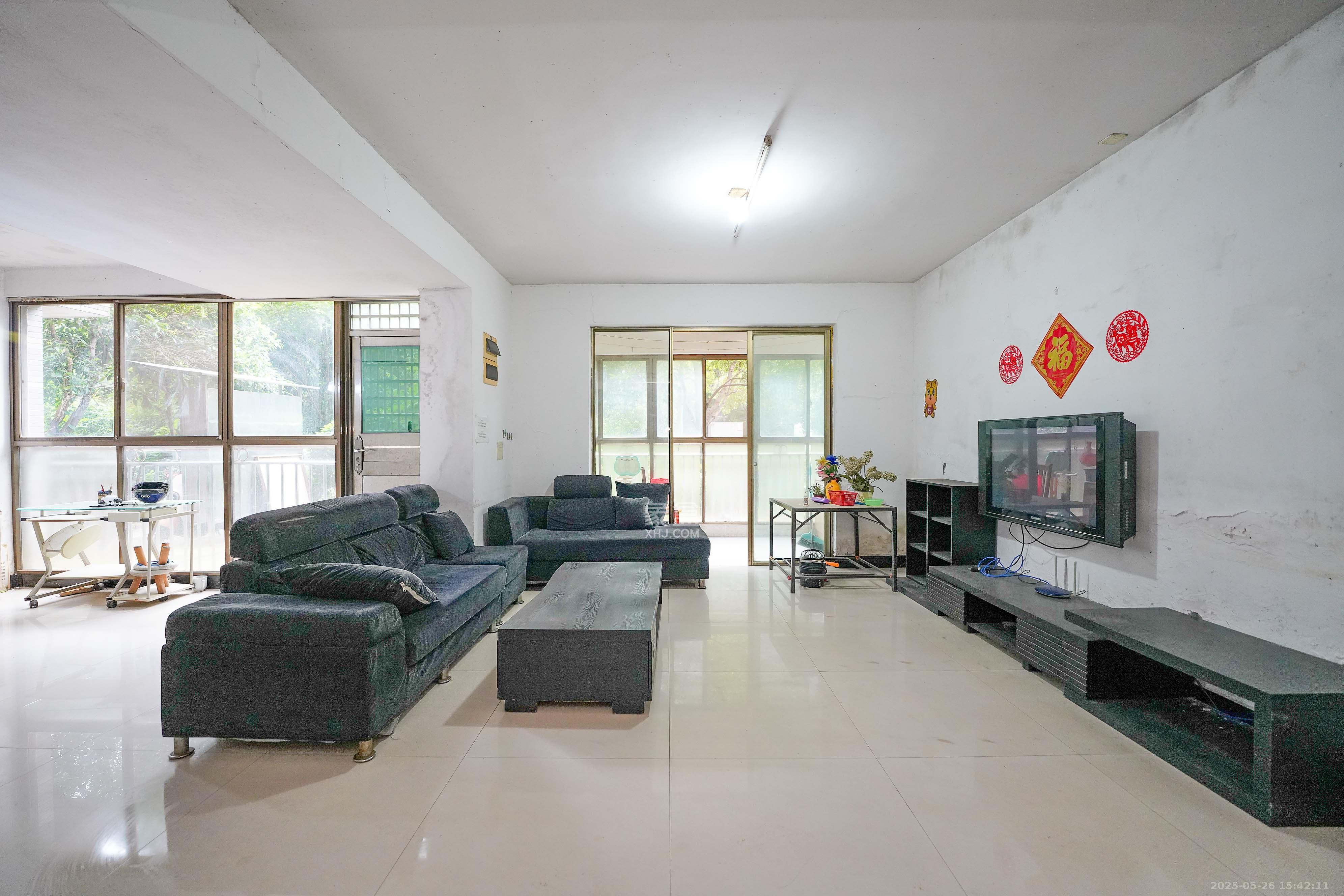 南郡明珠  4室2厅1卫    1400.0元/月 南郡明珠  4室2厅1卫    1400.0元/月室内图