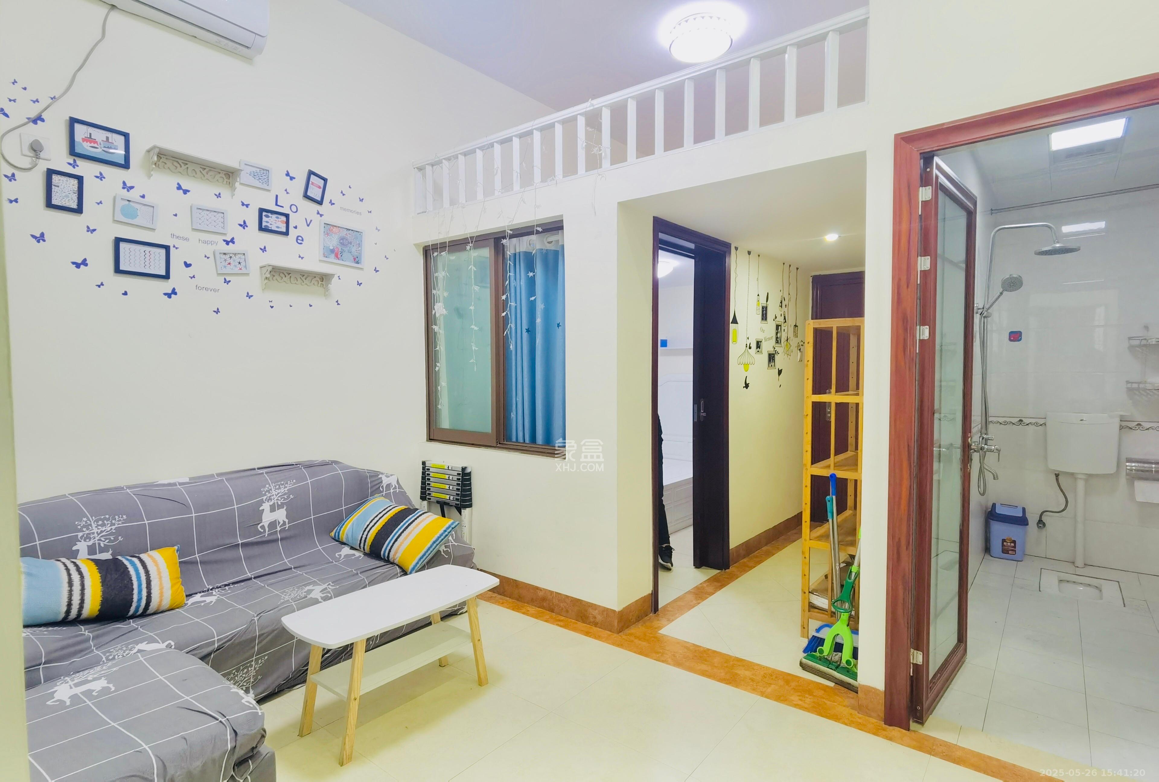 湖湾世景 2室1厅1卫 1300.0元/月 湖湾世景 2室1厅1卫 1300.0元/月室内图