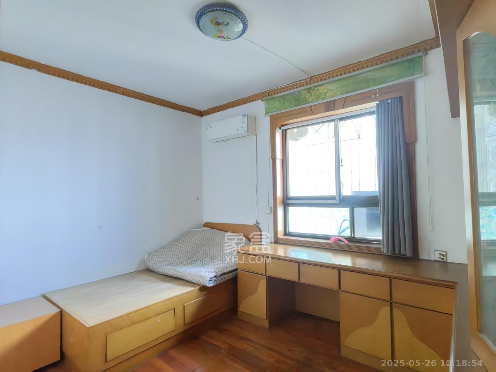 省粮食局宿舍北院  2室1厅1卫    2000.0元/月 省粮食局宿舍北院  2室1厅1卫    2000.0元/月室内图