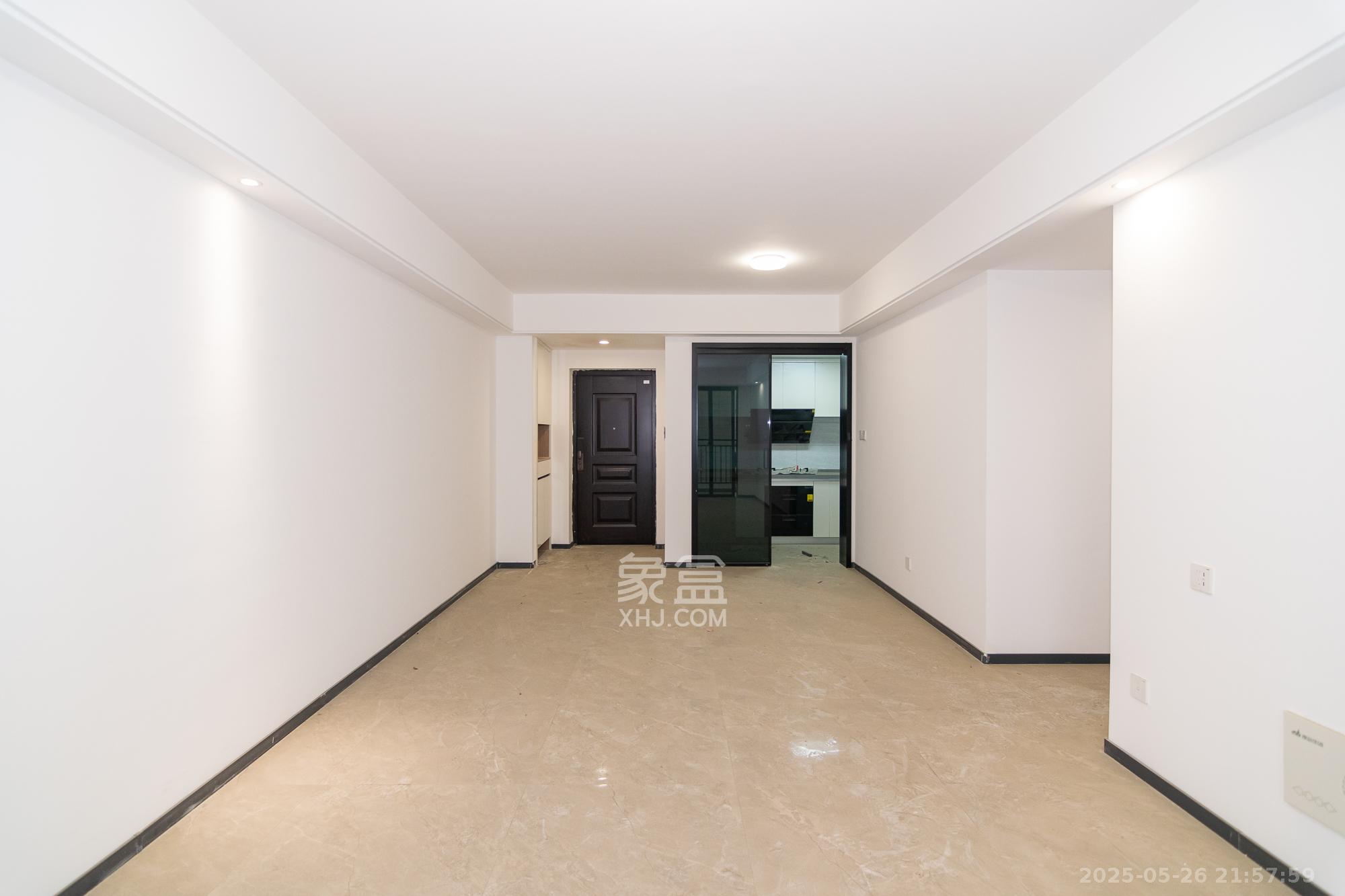 澳海望洲府  3室2厅2卫    76.0万 澳海望洲府  3室2厅2卫    76.0万客厅