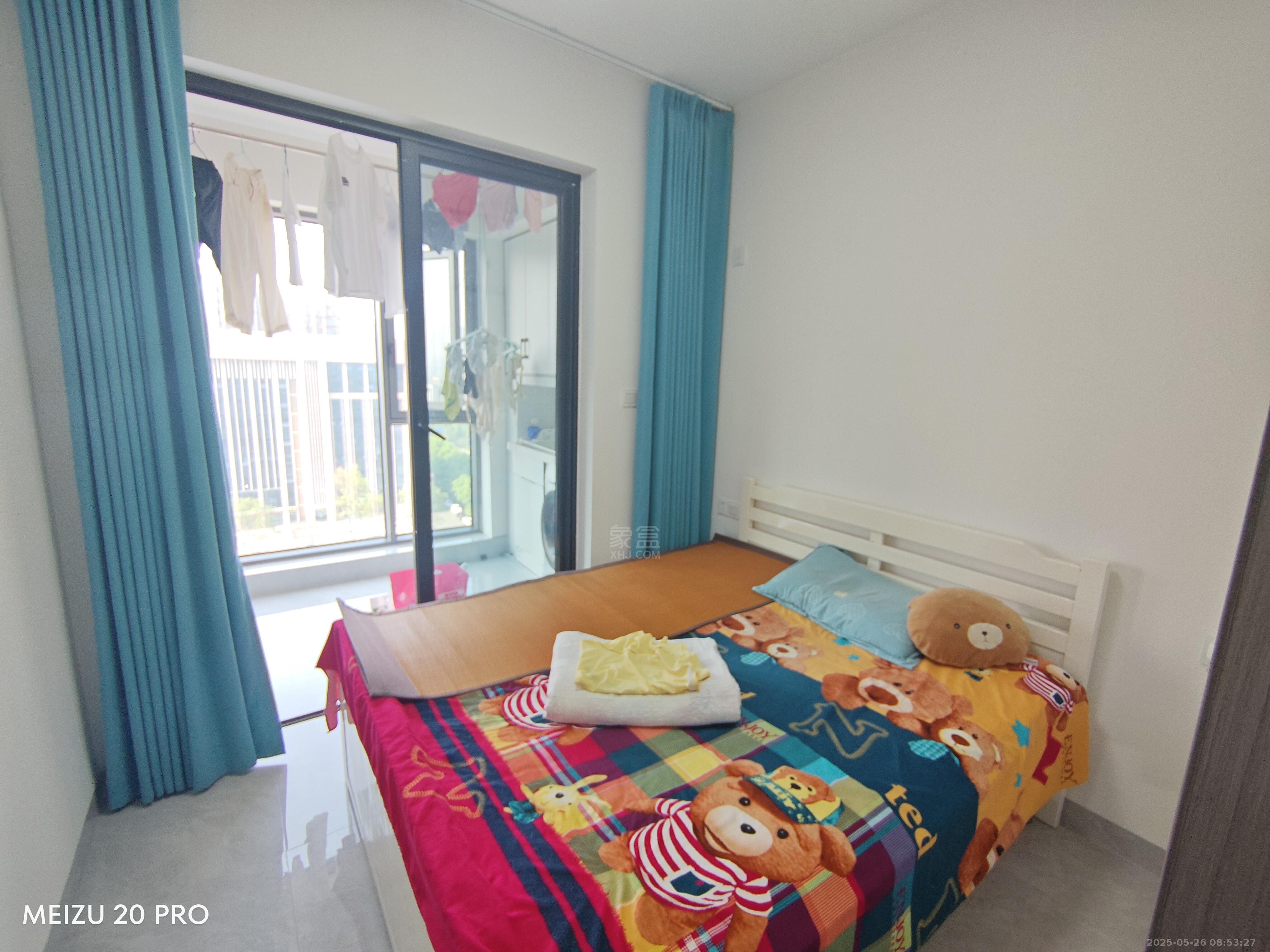 中海学府里 3室2厅2卫 1900.0元/月 中海学府里 3室2厅2卫 1900.0元/月室内图