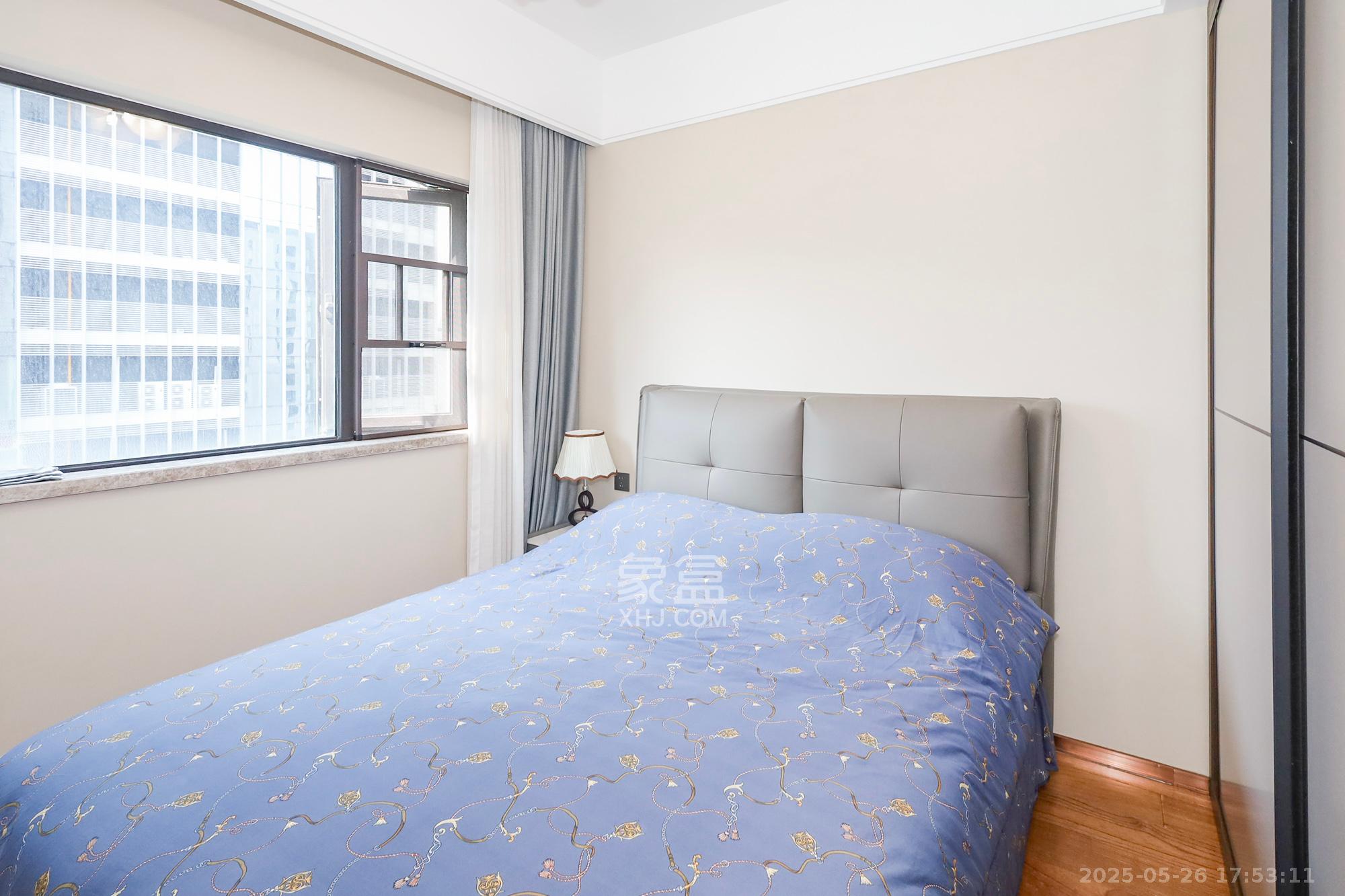 万科里金域滨江 4室2厅2卫 375.0万 万科里金域滨江 4室2厅2卫 375.0万卧室