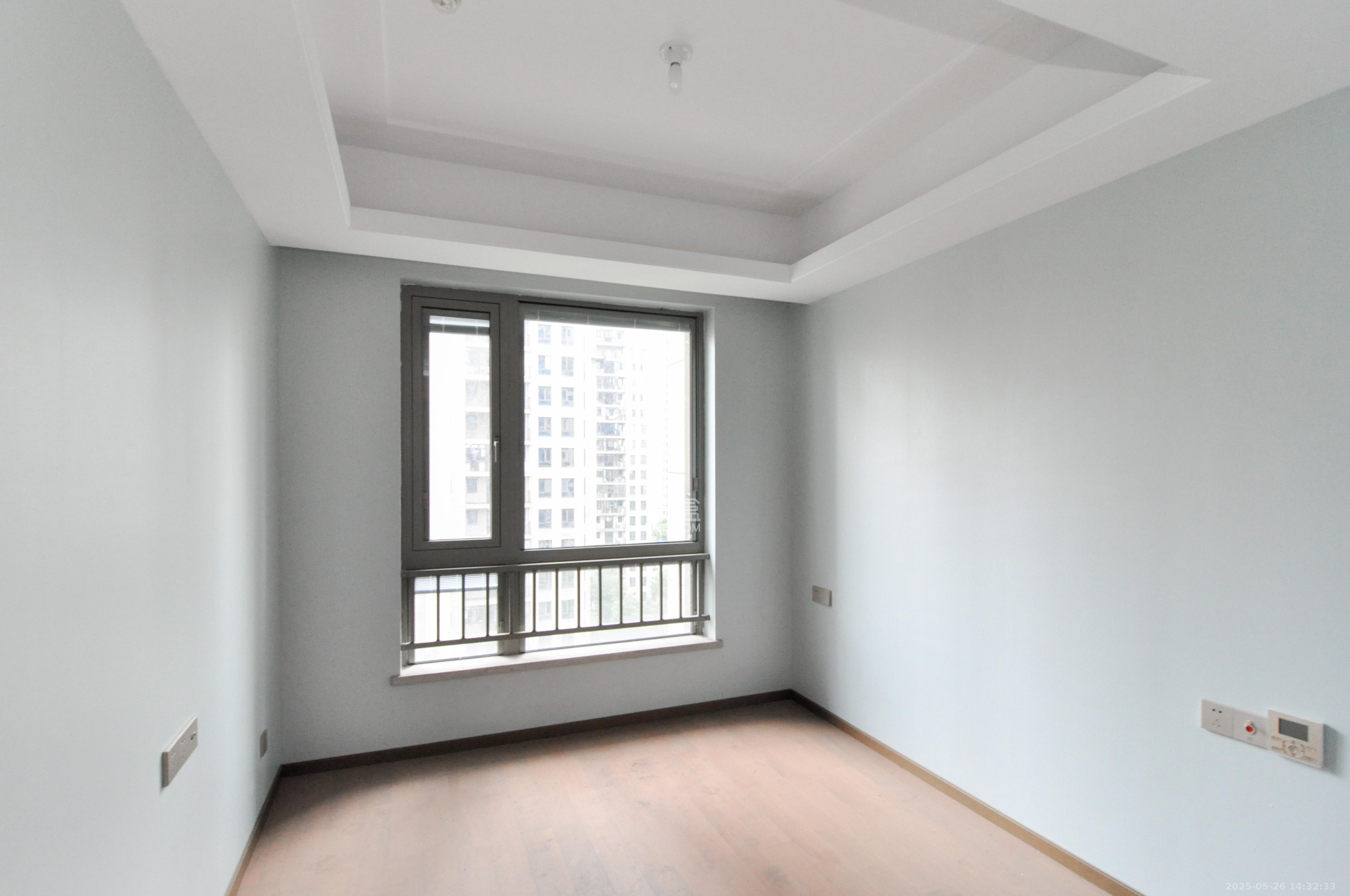 梅溪湖金茂湾 4室2厅2卫 315.0万 梅溪湖金茂湾 4室2厅2卫 315.0万其他