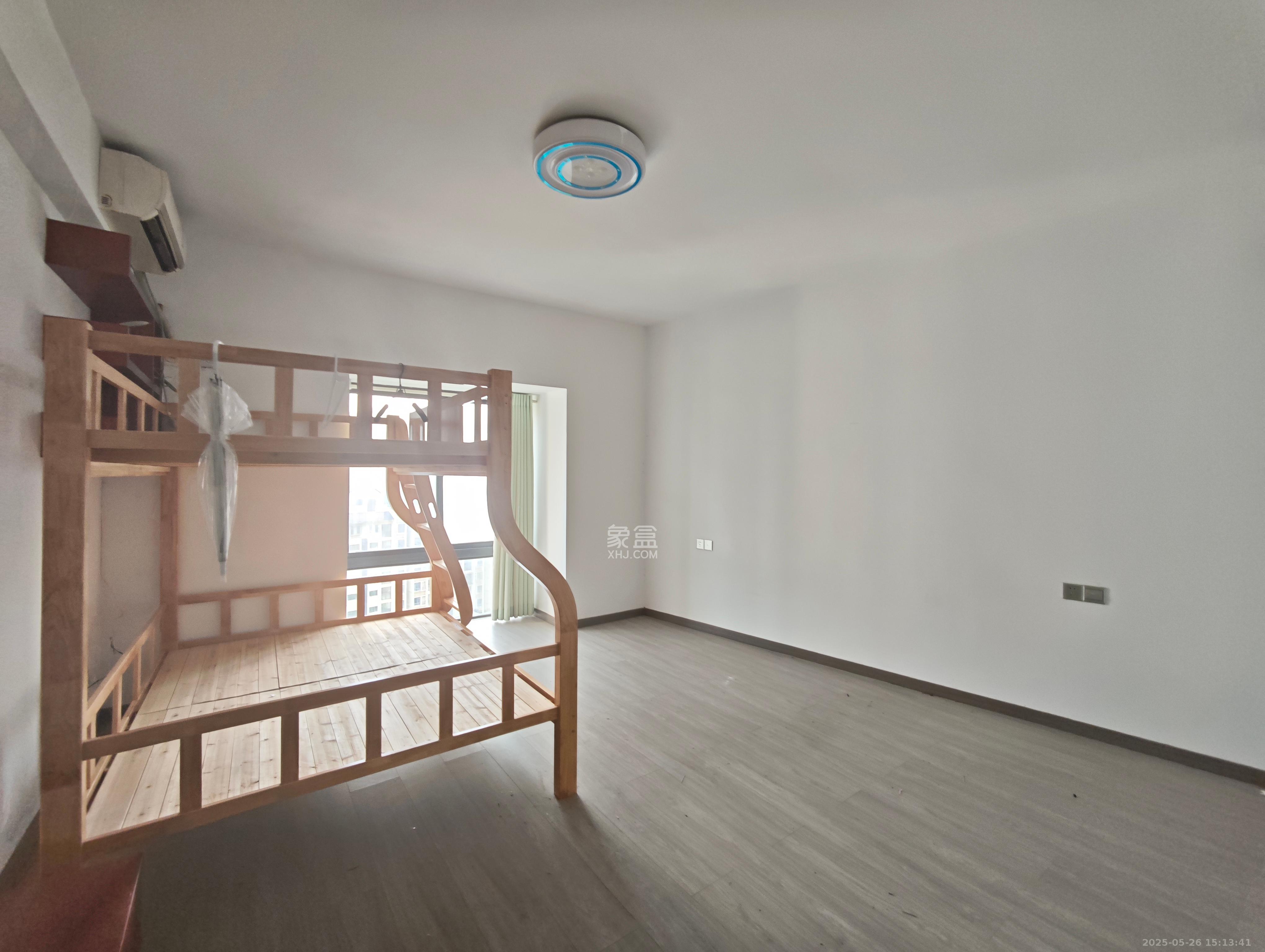 嘉宇盛世华章 3室2厅2卫 3500.0元/月 嘉宇盛世华章 3室2厅2卫 3500.0元/月室内图