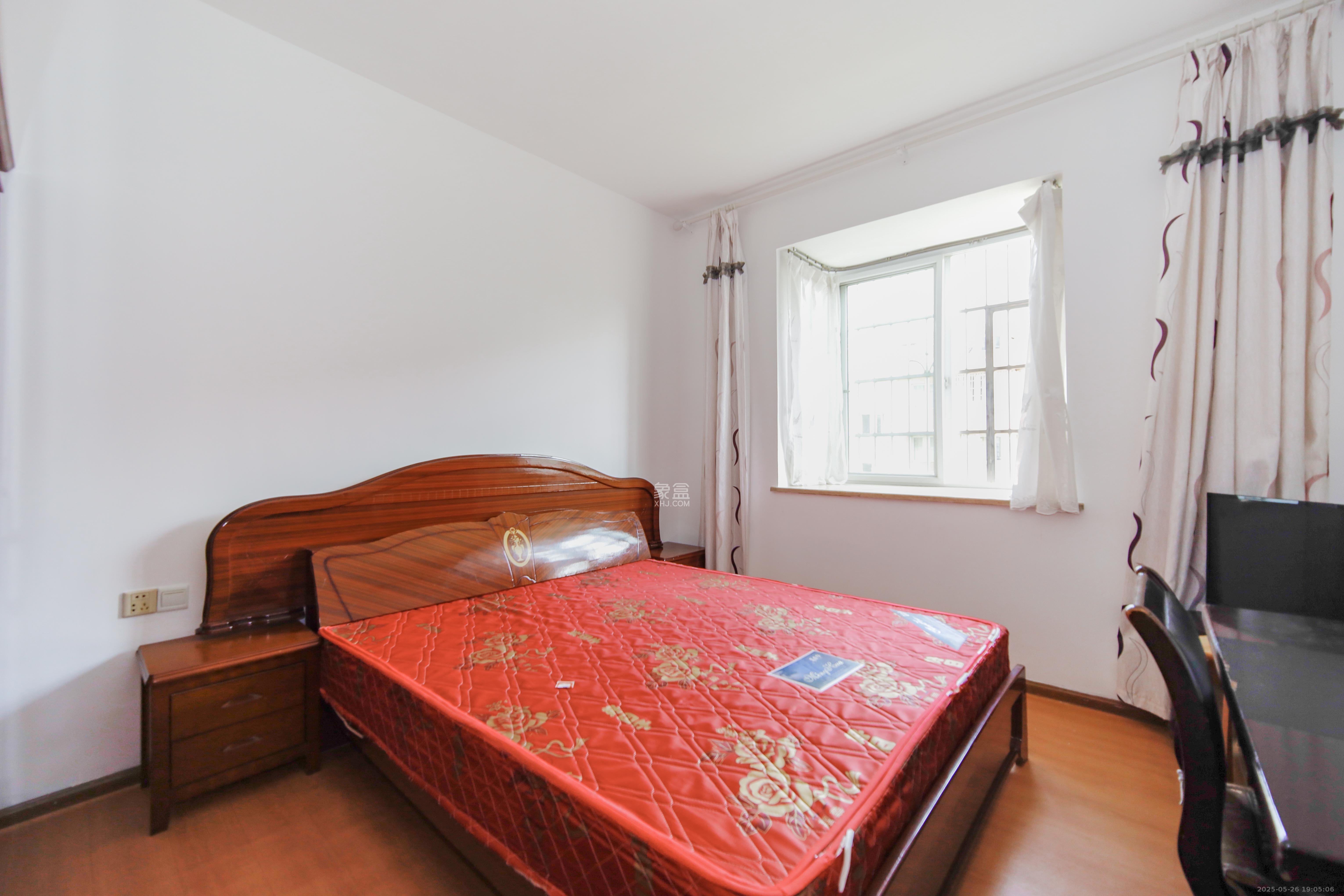 湘樟园小区(湘樟家园)  3室2厅1卫    65.5万 湘樟园小区(湘樟家园)  3室2厅1卫    65.5万卧室