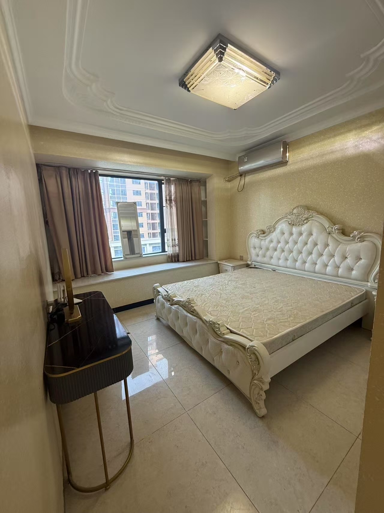 百弘学府城 3室2厅2卫 1800.0元/月 百弘学府城 3室2厅2卫 1800.0元/月室内图