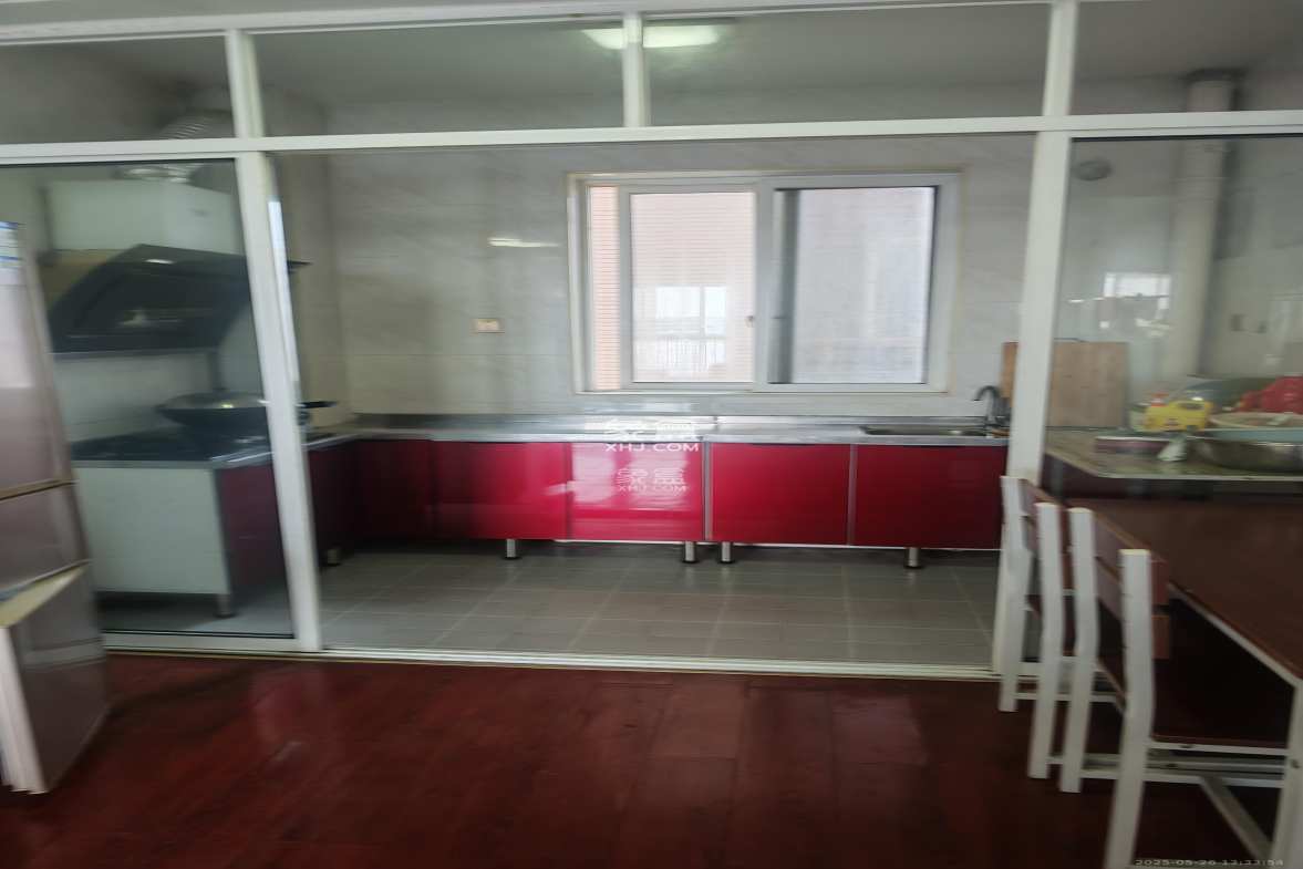 鑫天山城明珠  4室2厅1卫    1800.0元/月 鑫天山城明珠  4室2厅1卫    1800.0元/月室内图