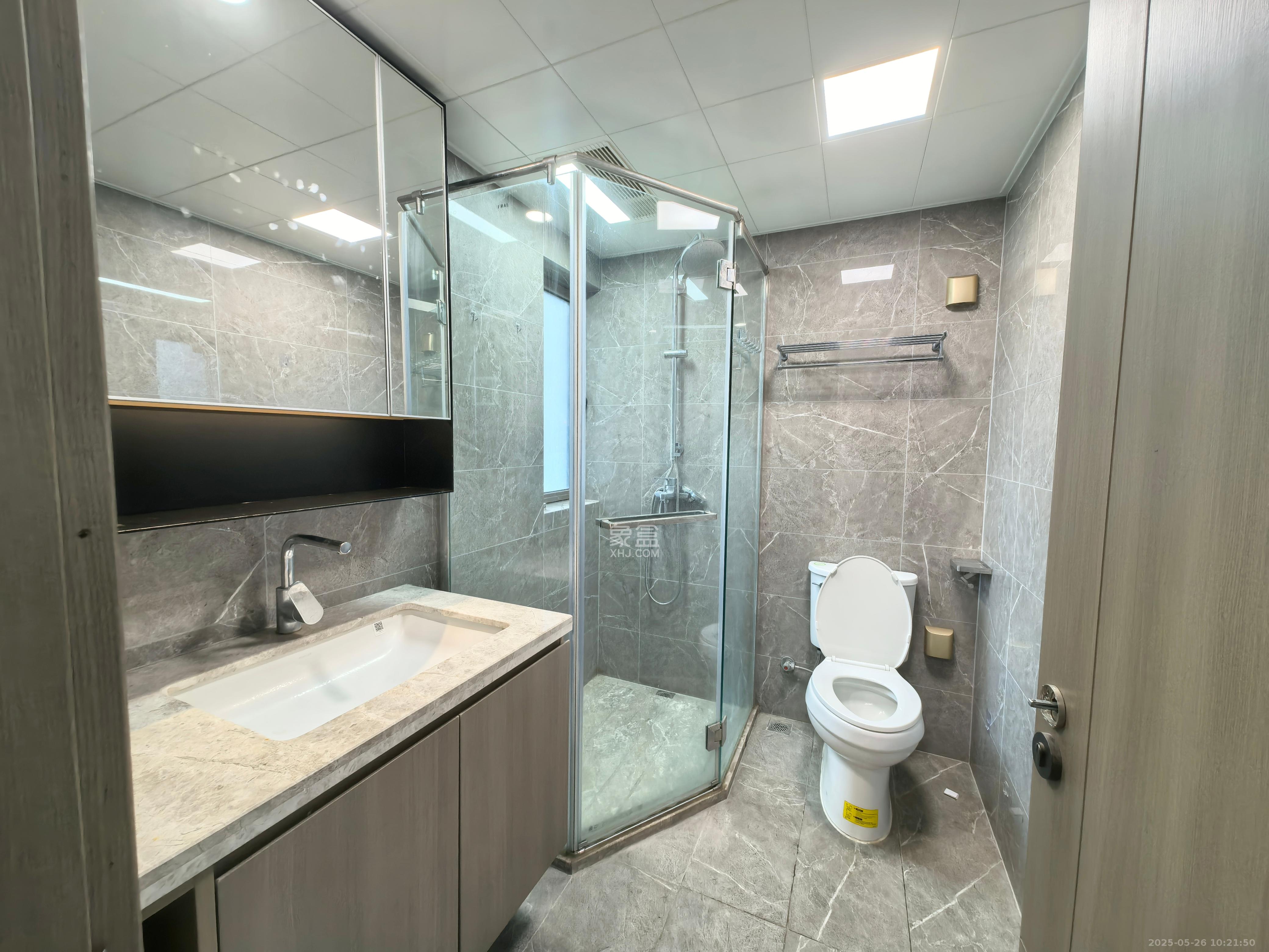 长沙溪山悦 4室2厅2卫 2700.0元/月 长沙溪山悦 4室2厅2卫 2700.0元/月室内图