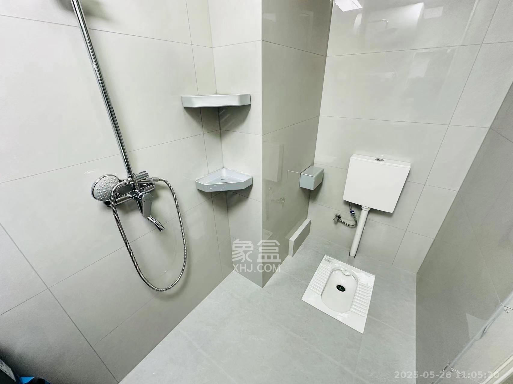 新力铂园（江山云著）  1室1厅1卫   1700.00元/月室内图